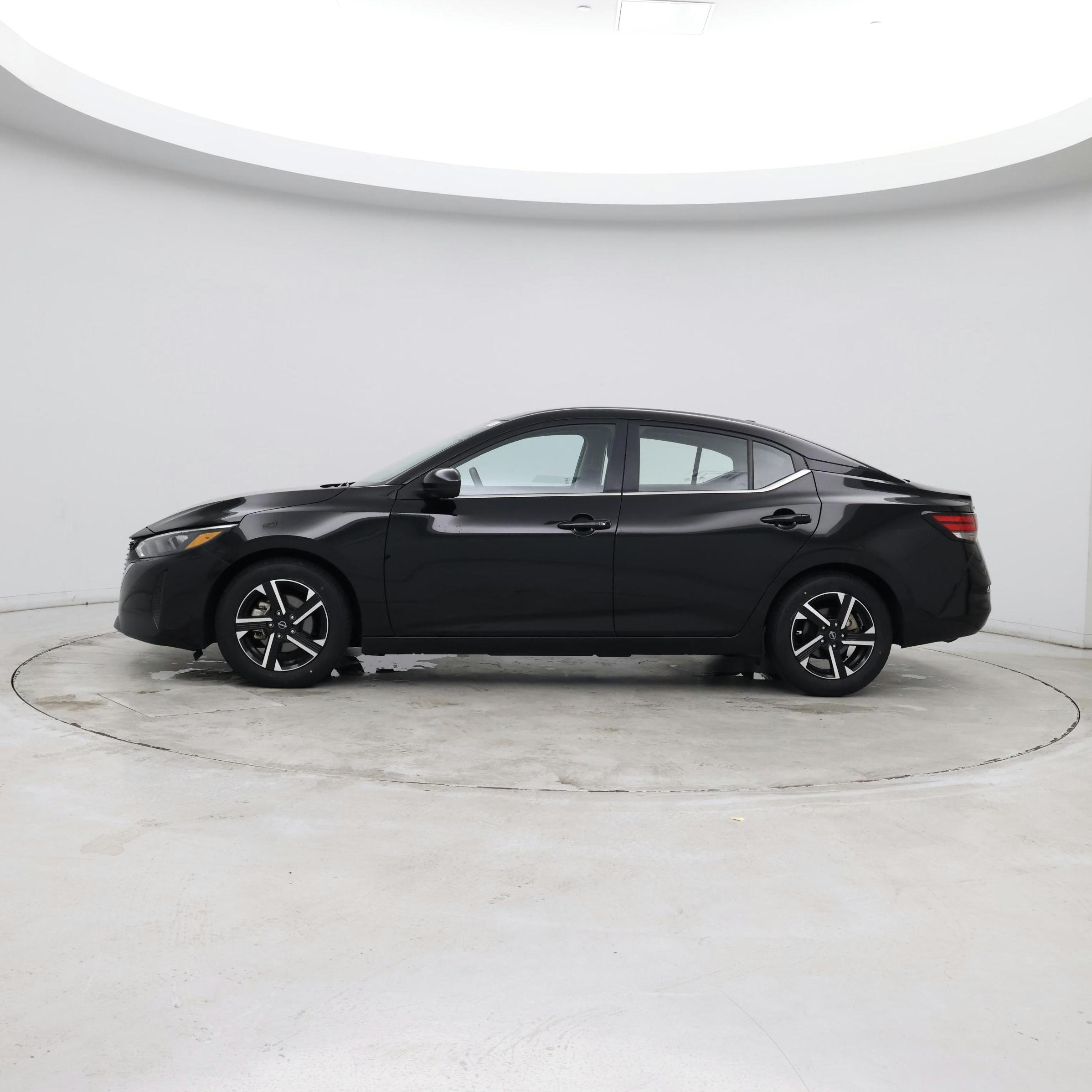 Thumbnail: 2025 Nissan Sentra - 2