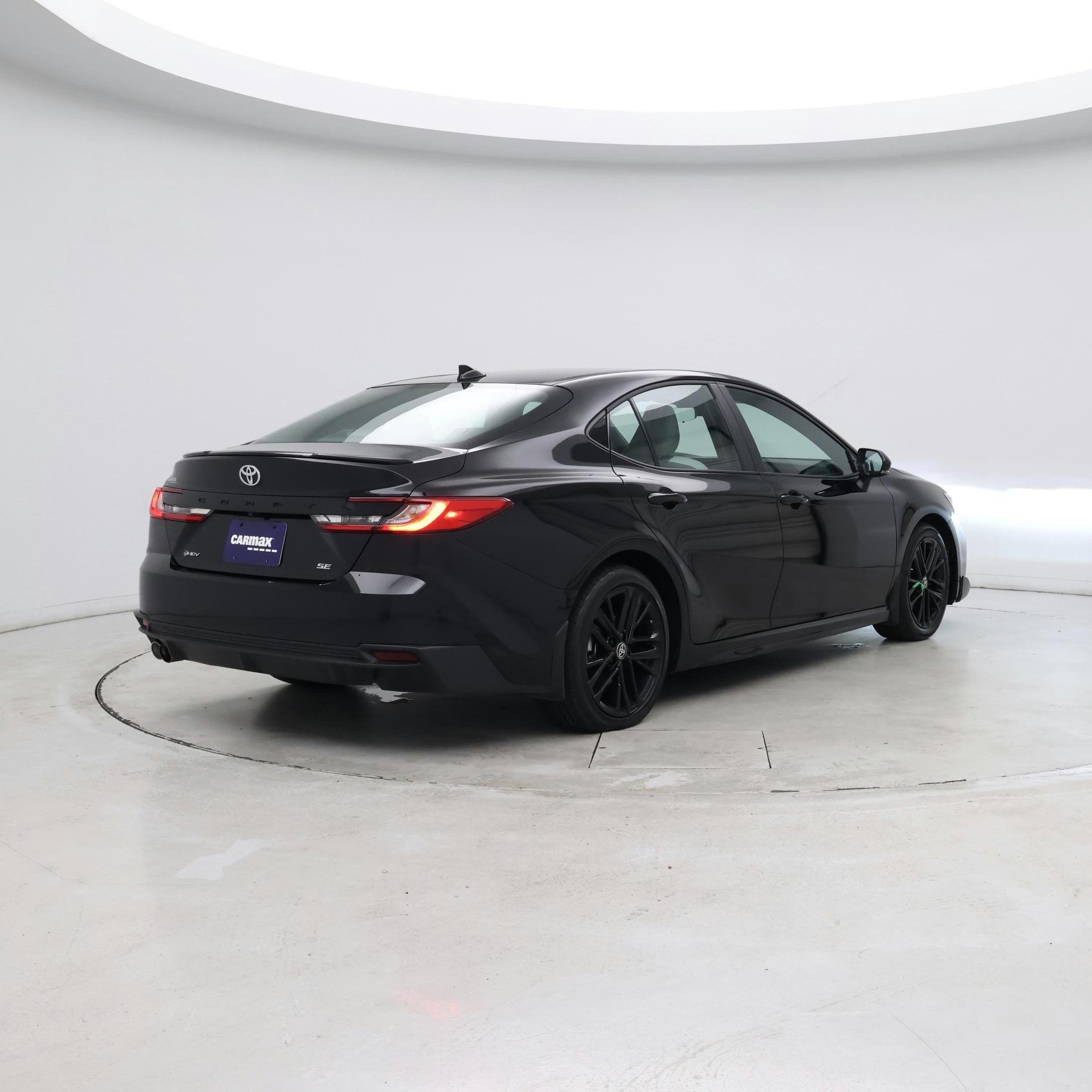 Thumbnail: 2025 Toyota Camry - 6