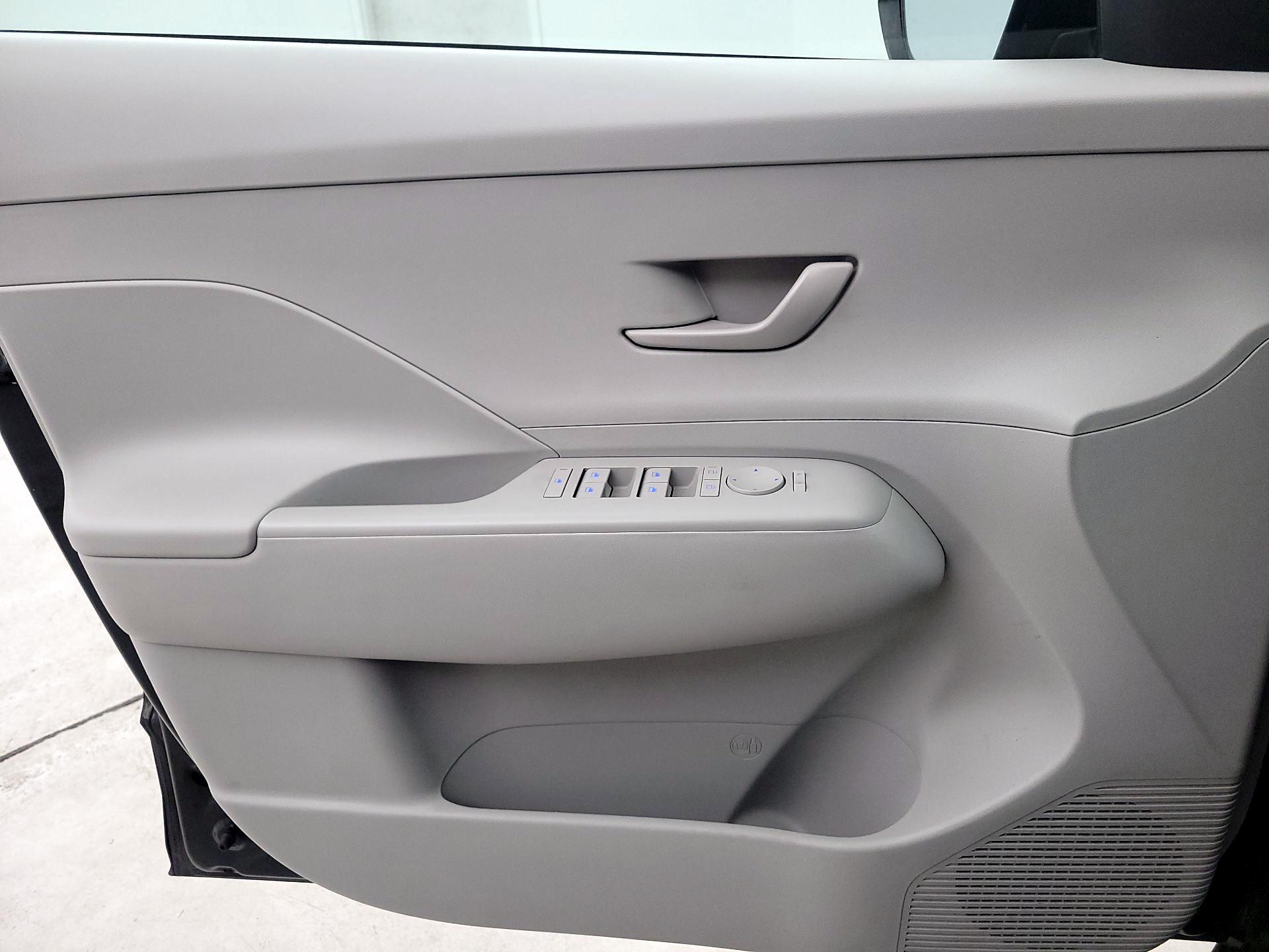 Thumbnail: 2025 Hyundai Kona - 12