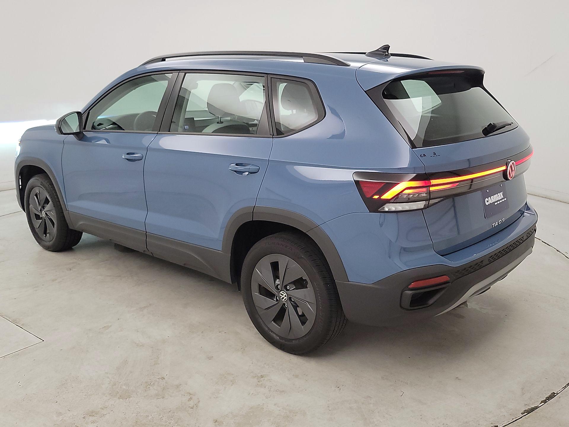 Thumbnail: 2025 Volkswagen Taos - 7