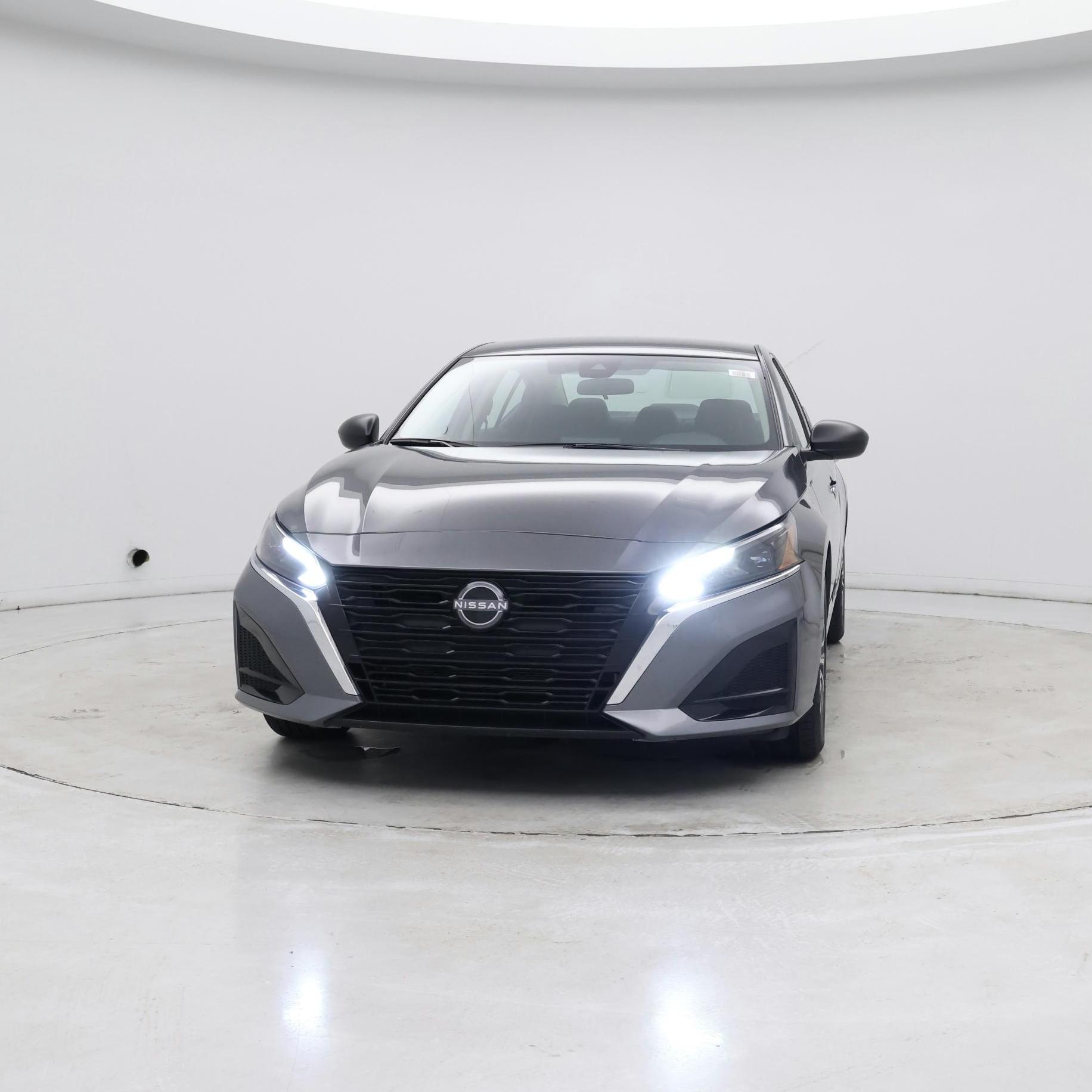 Thumbnail: 2025 Nissan Altima - 4