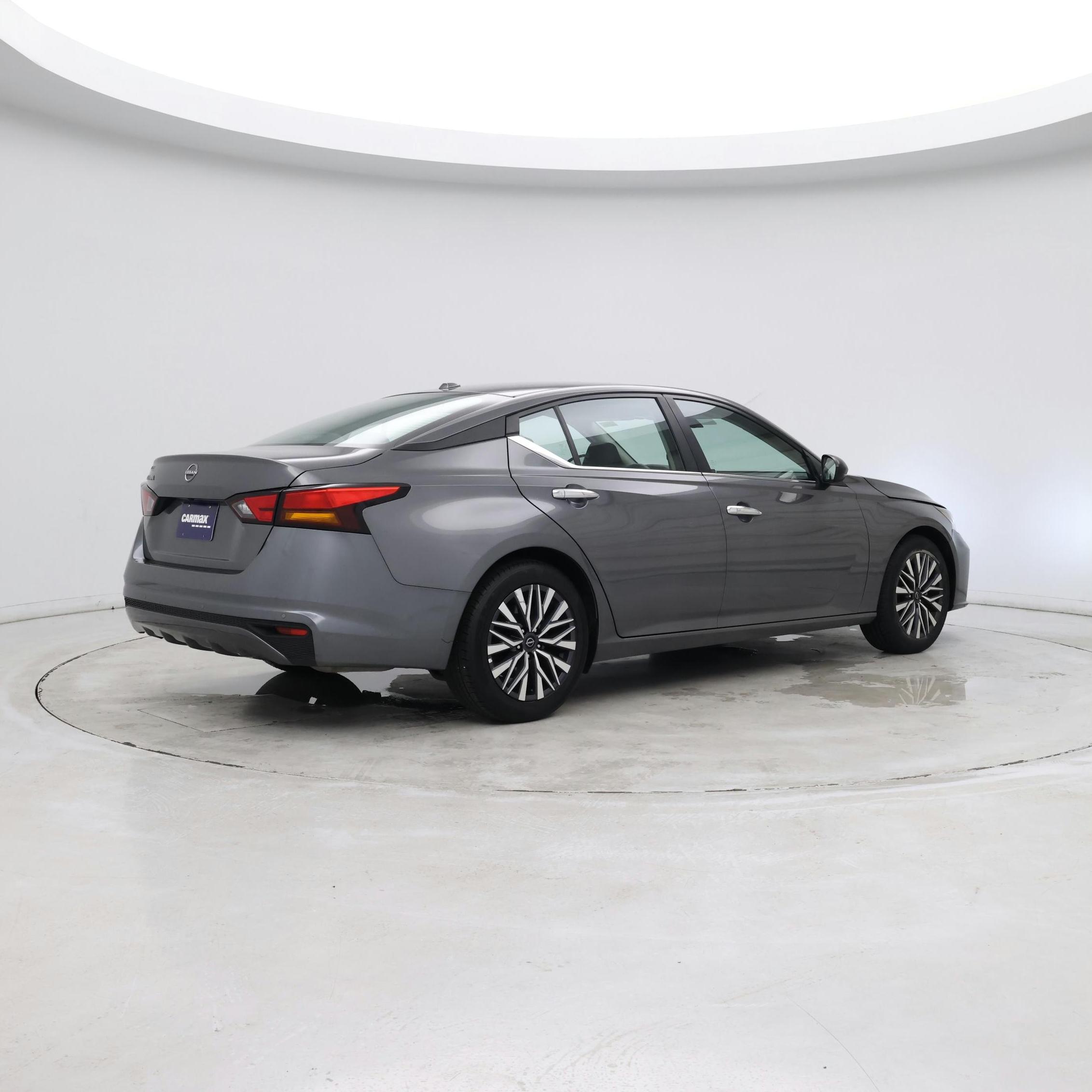 Thumbnail: 2025 Nissan Altima - 6