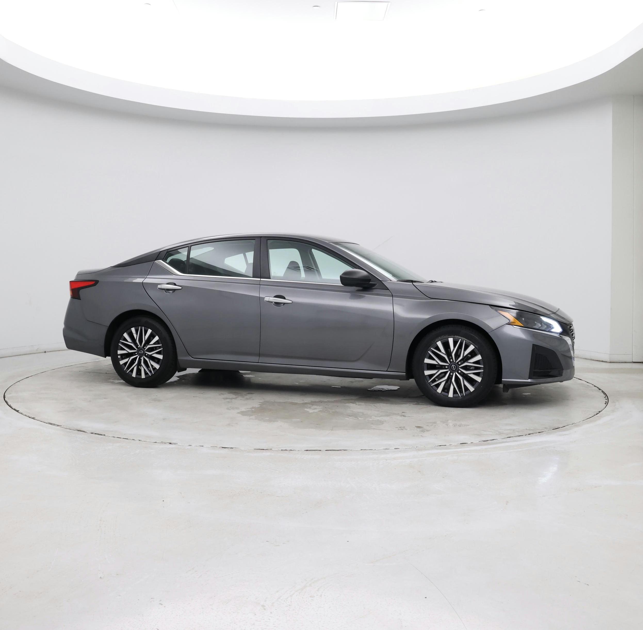 Thumbnail: 2025 Nissan Altima - 7