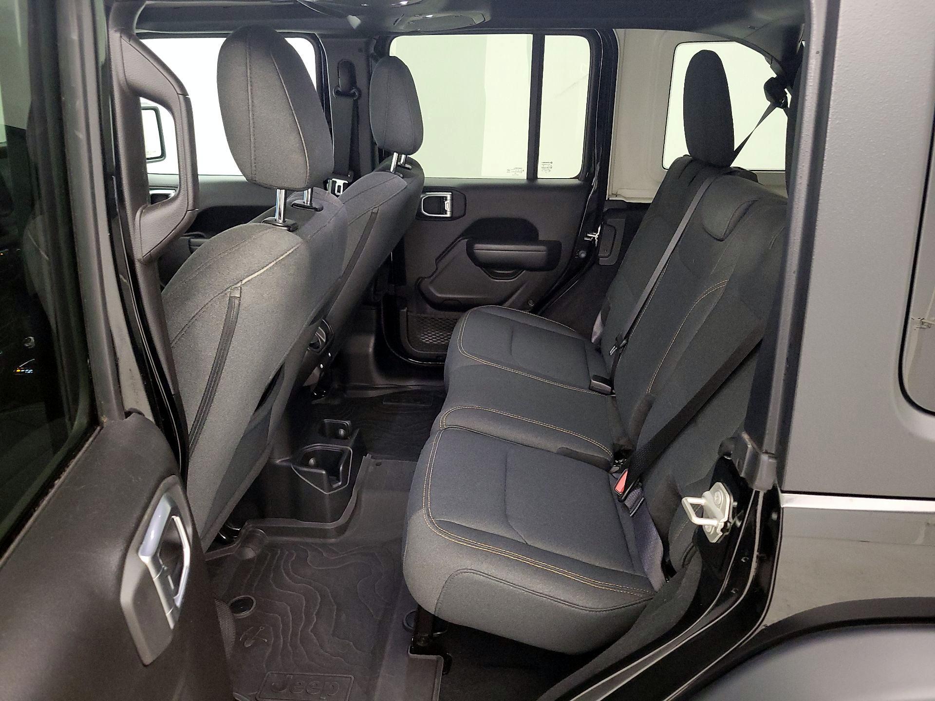 Thumbnail: 2024 Jeep Wrangler - 19