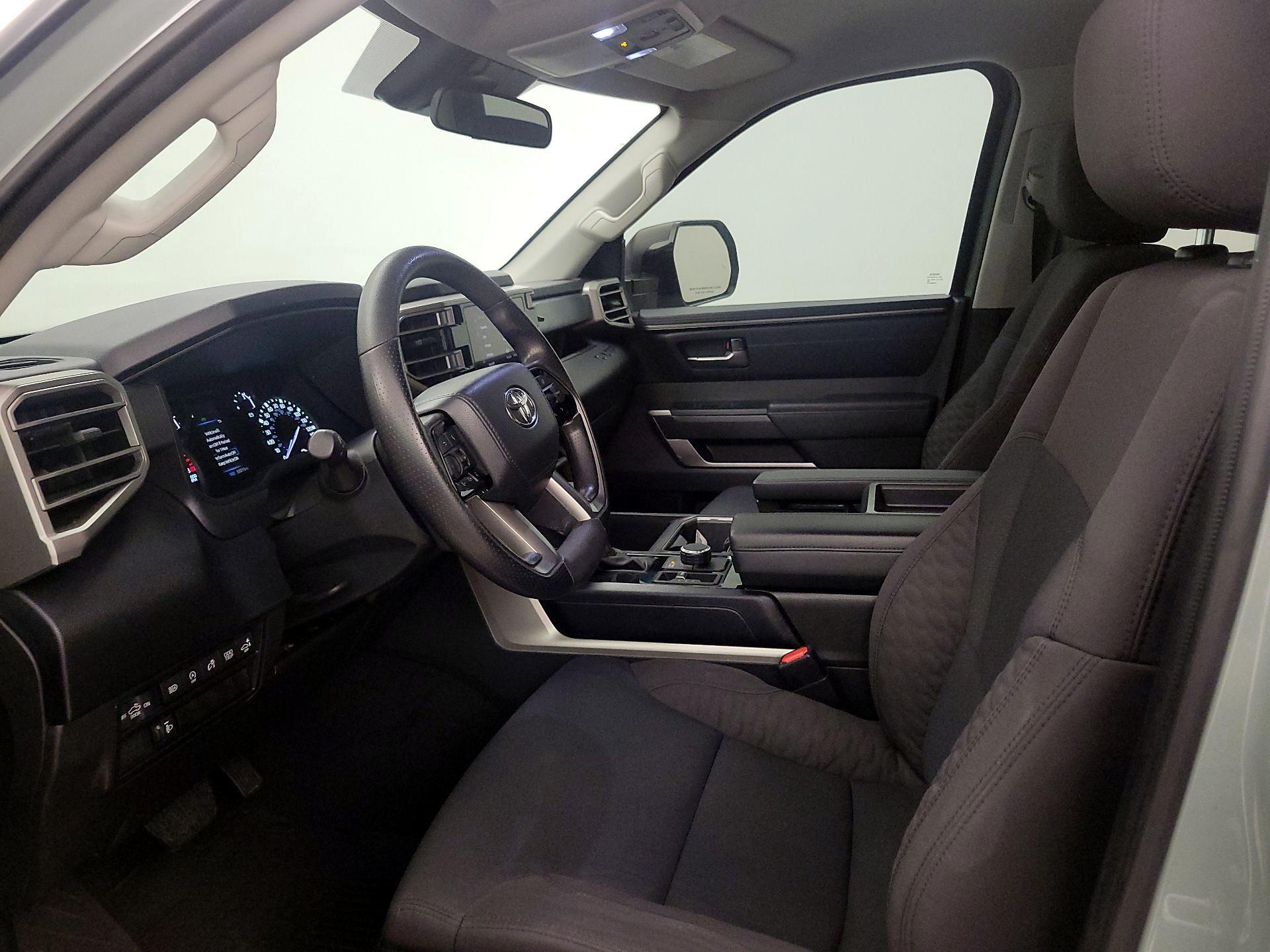 Thumbnail: 2024 Toyota Tundra - 11