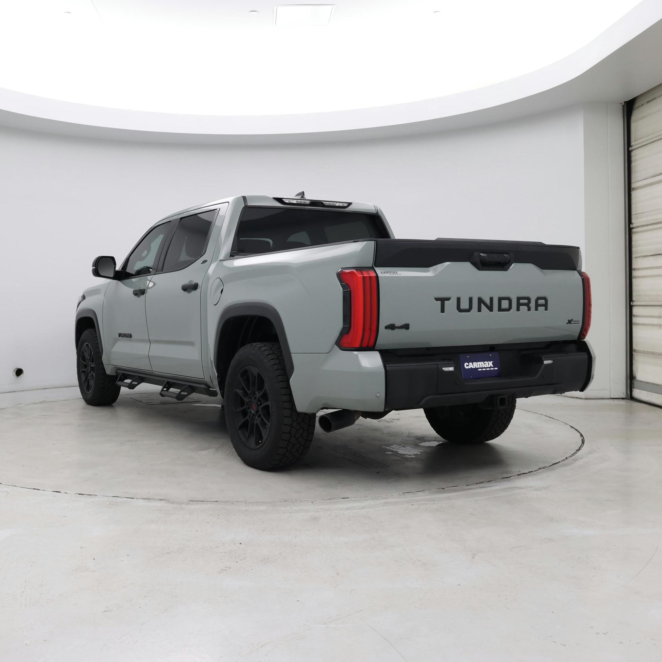 Thumbnail: 2024 Toyota Tundra - 3