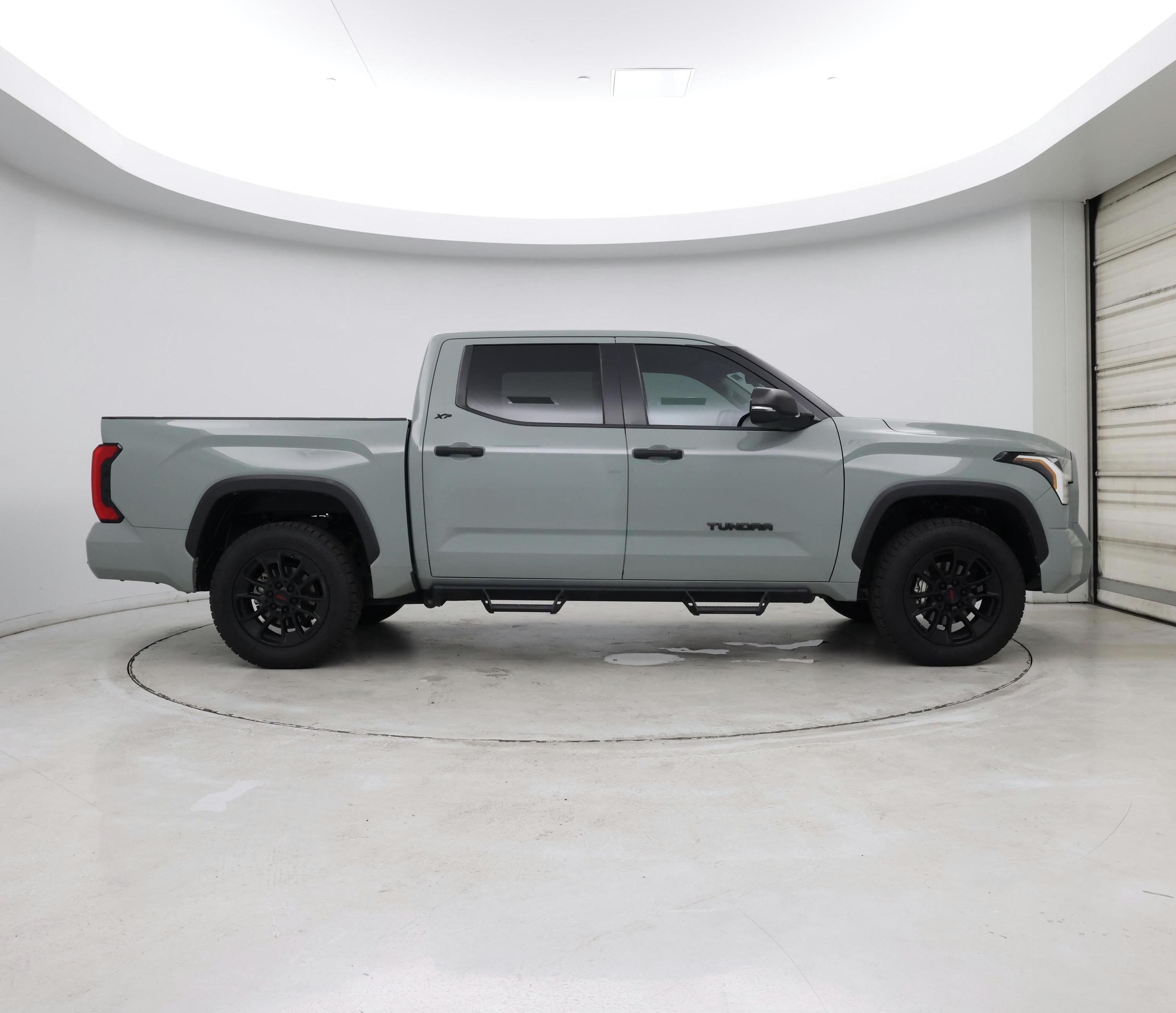 Thumbnail: 2024 Toyota Tundra - 7