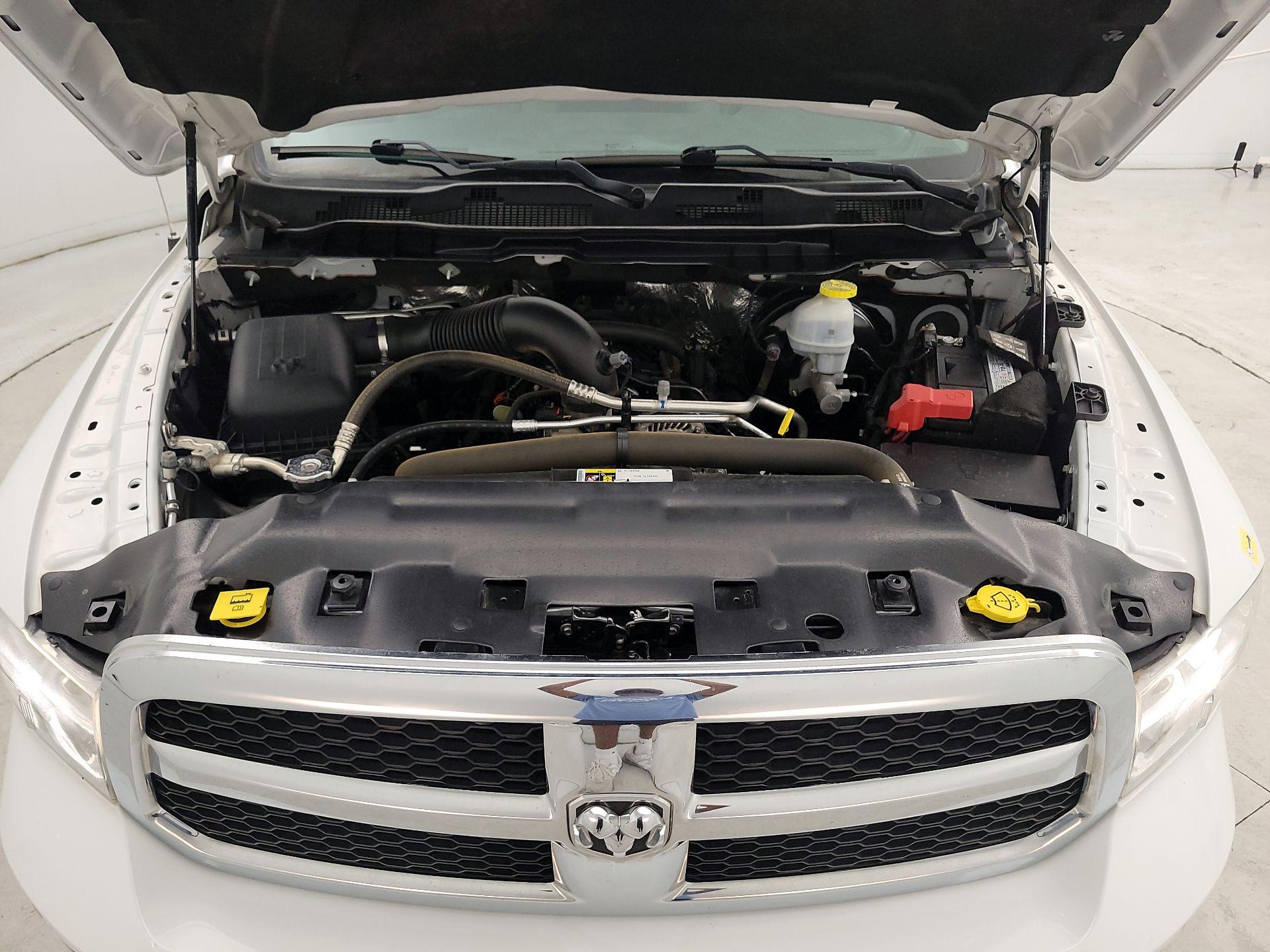 Thumbnail: 2021 RAM 1500 Classic - 19