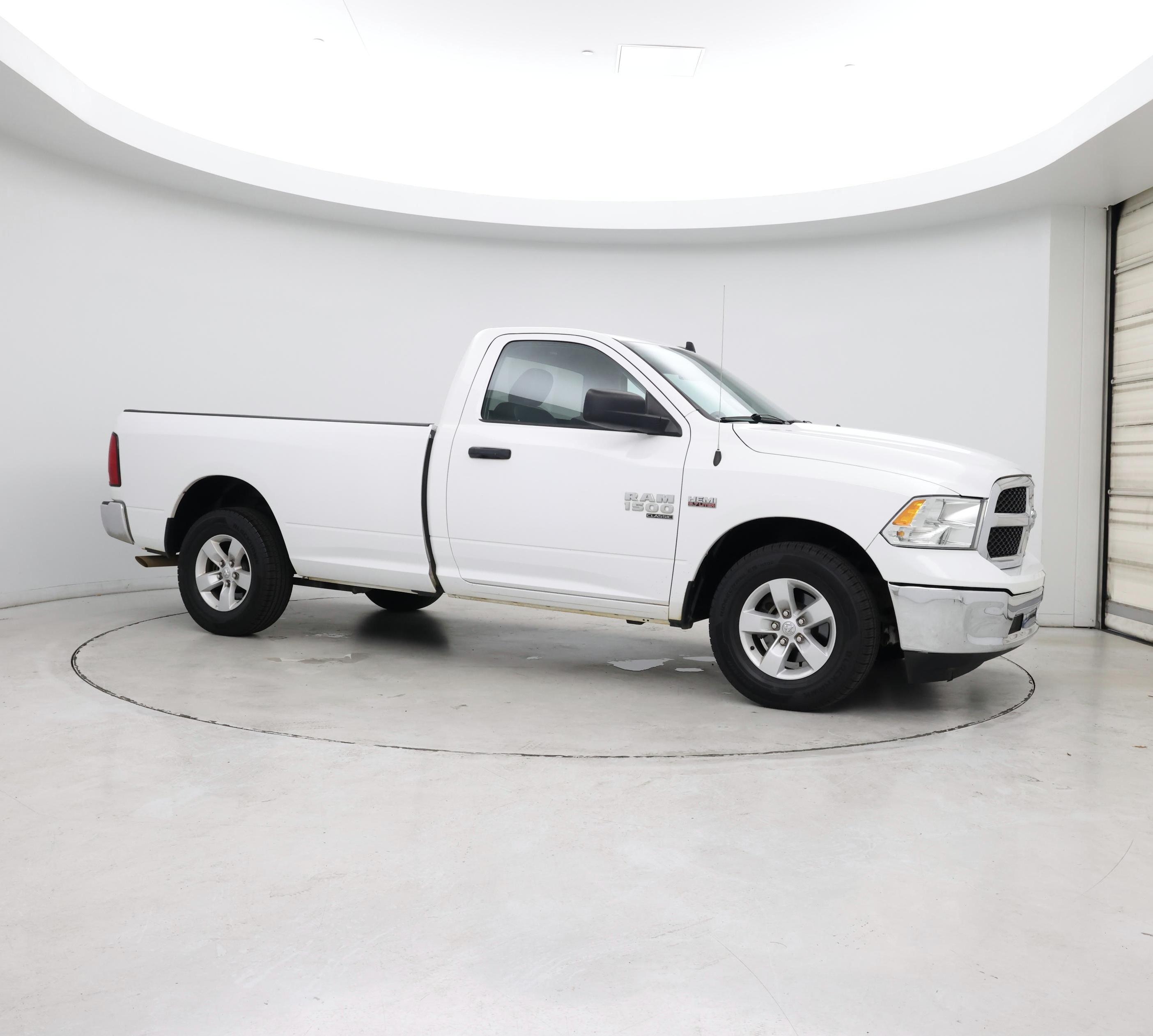 Thumbnail: 2021 RAM 1500 Classic - 7