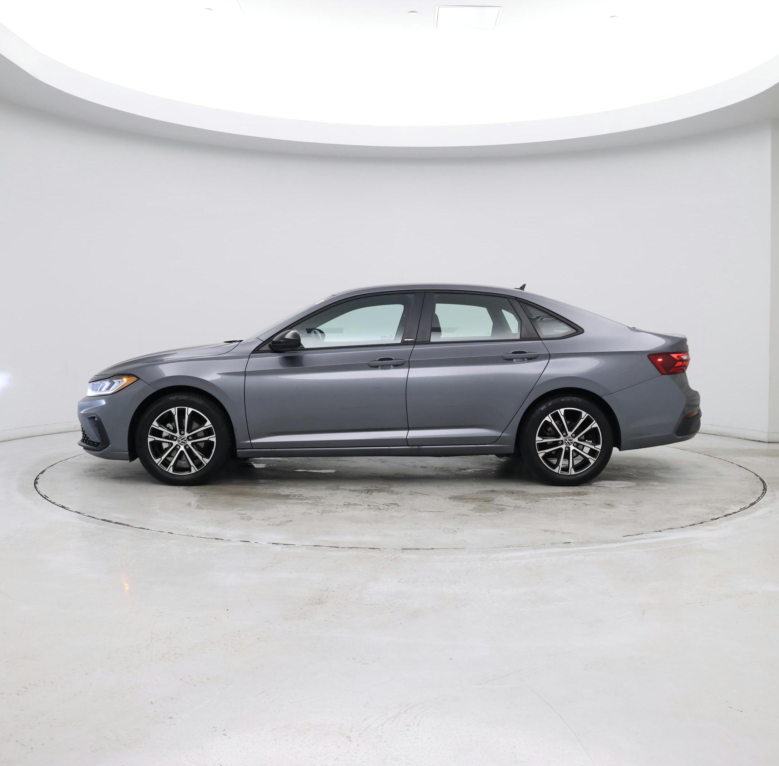Thumbnail: 2025 Volkswagen Jetta - 2