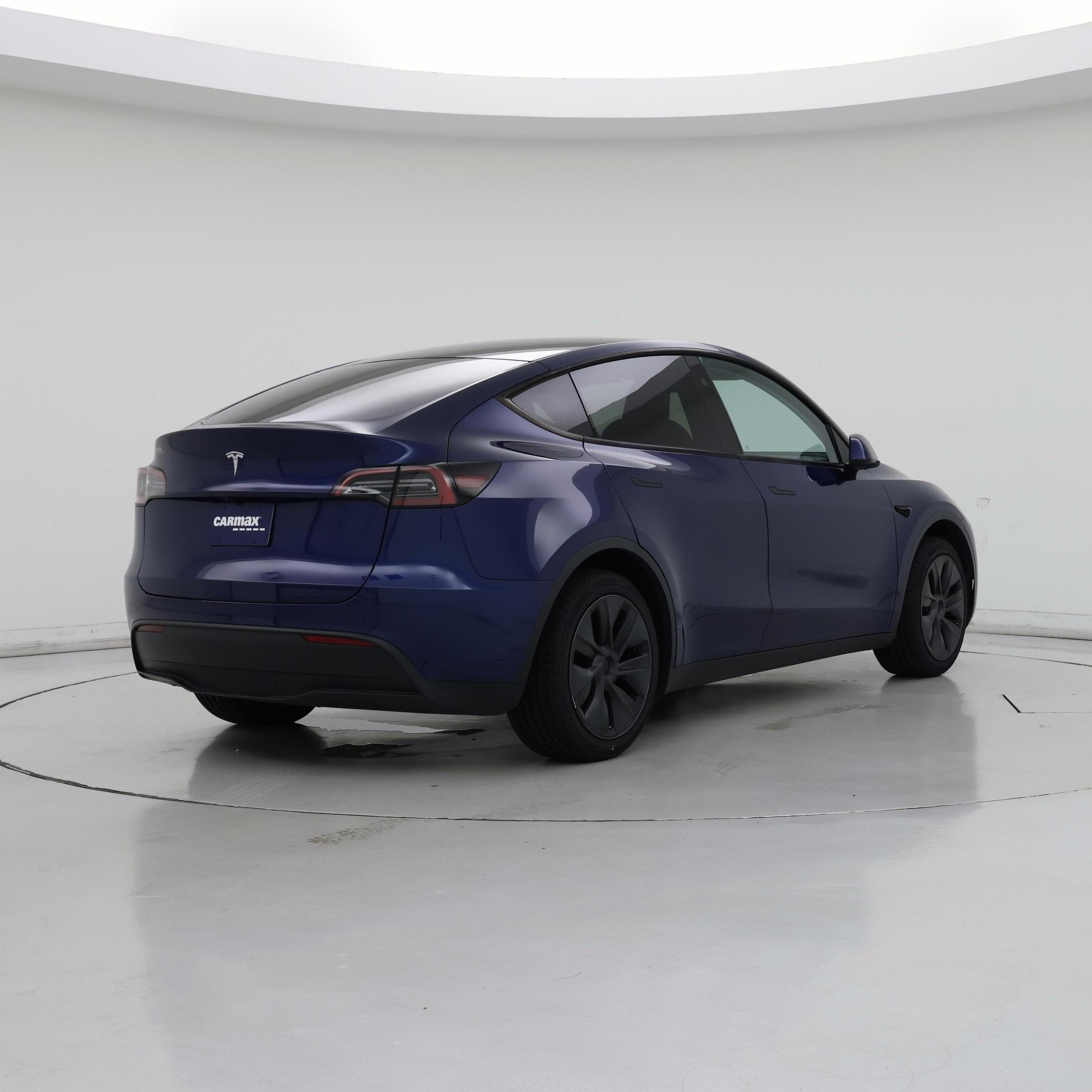 Thumbnail: 2025 Tesla Model Y - 8
