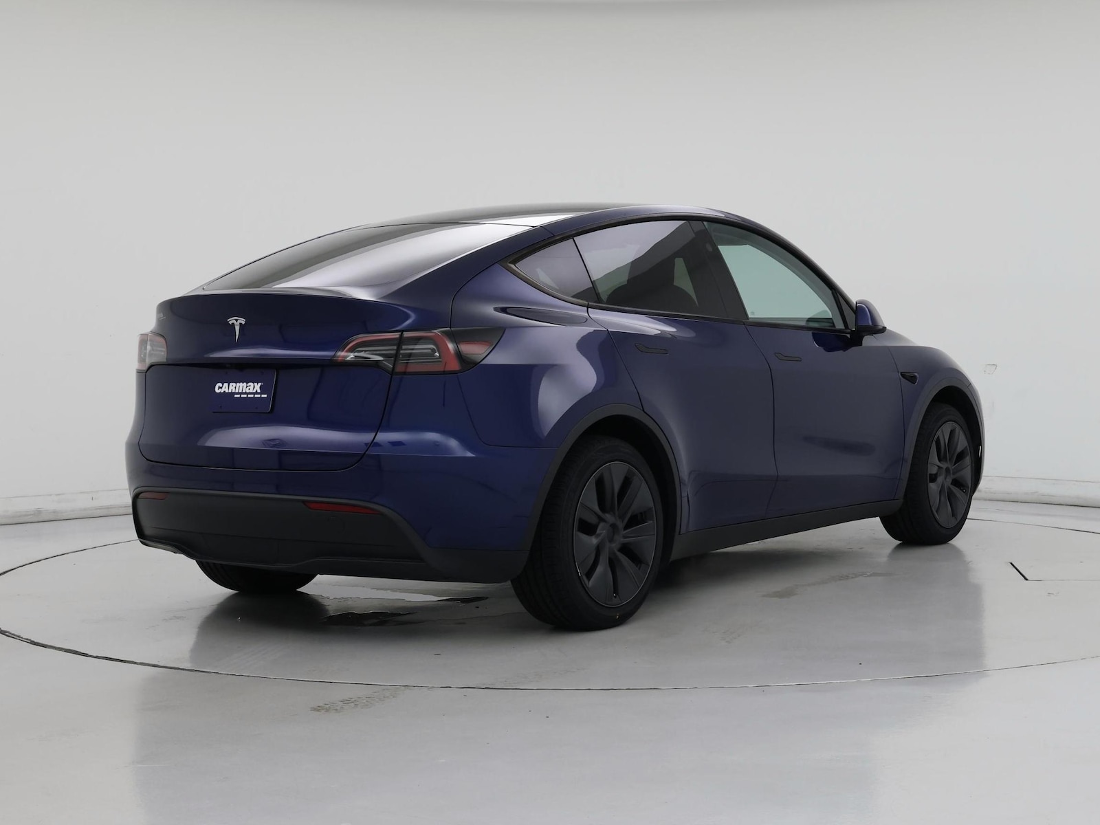 2025 Tesla Model Y Long Range - Photo 9
