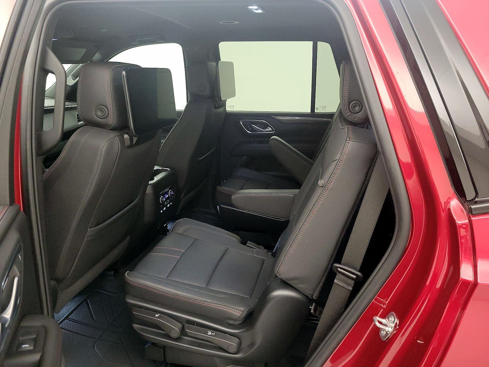 2024 Chevrolet Tahoe RST - Photo 21