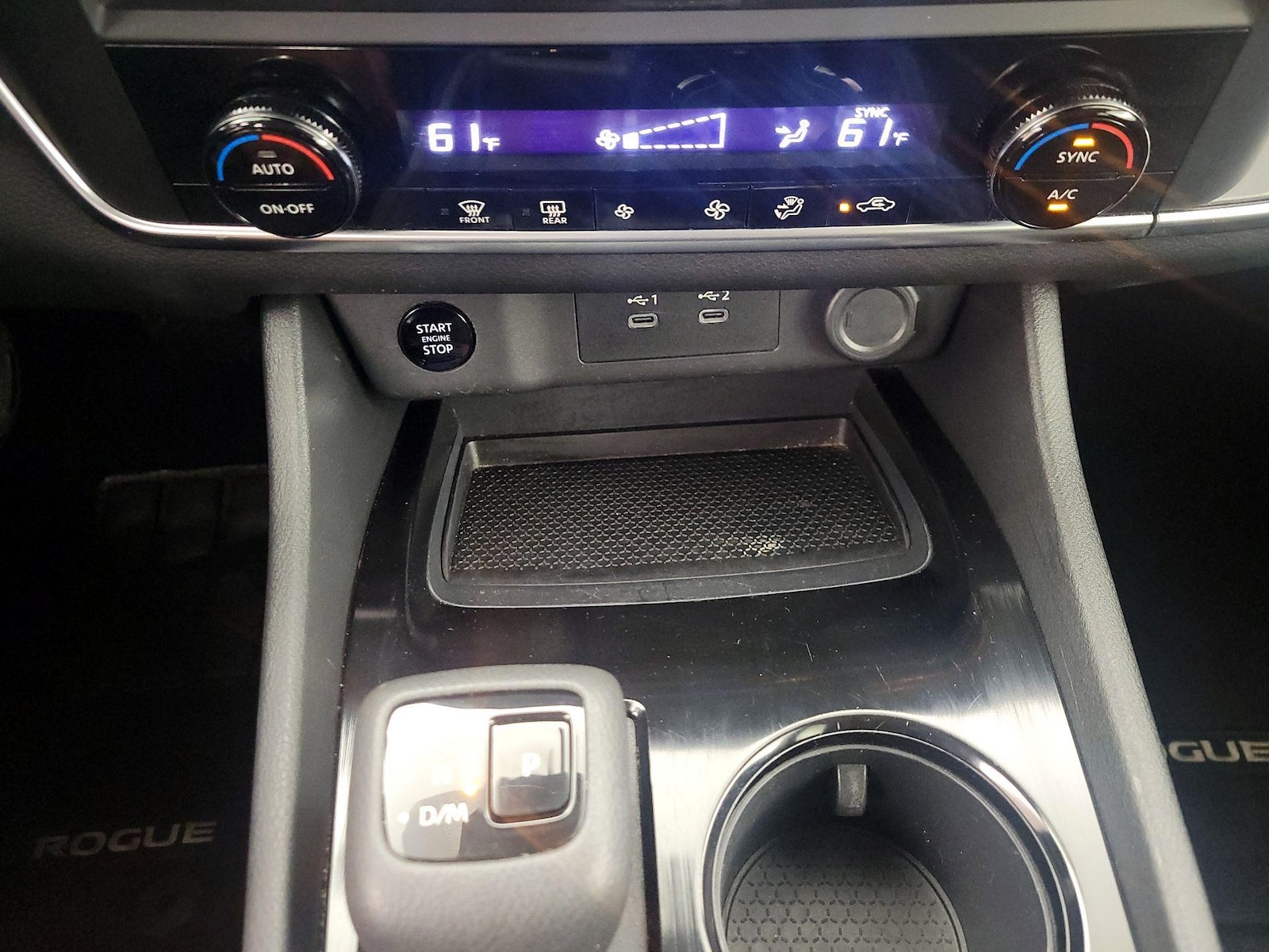2024 Nissan Rogue SV - Photo 16