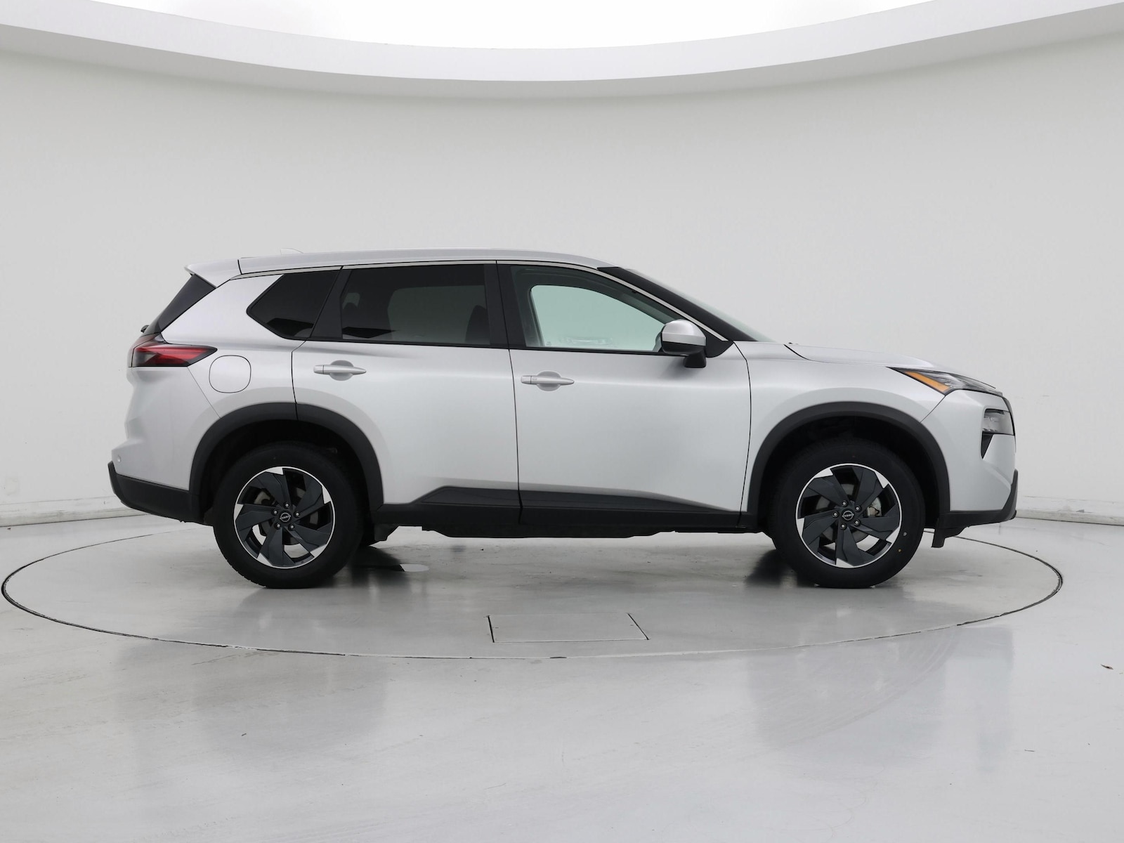 2024 Nissan Rogue SV - Photo 8