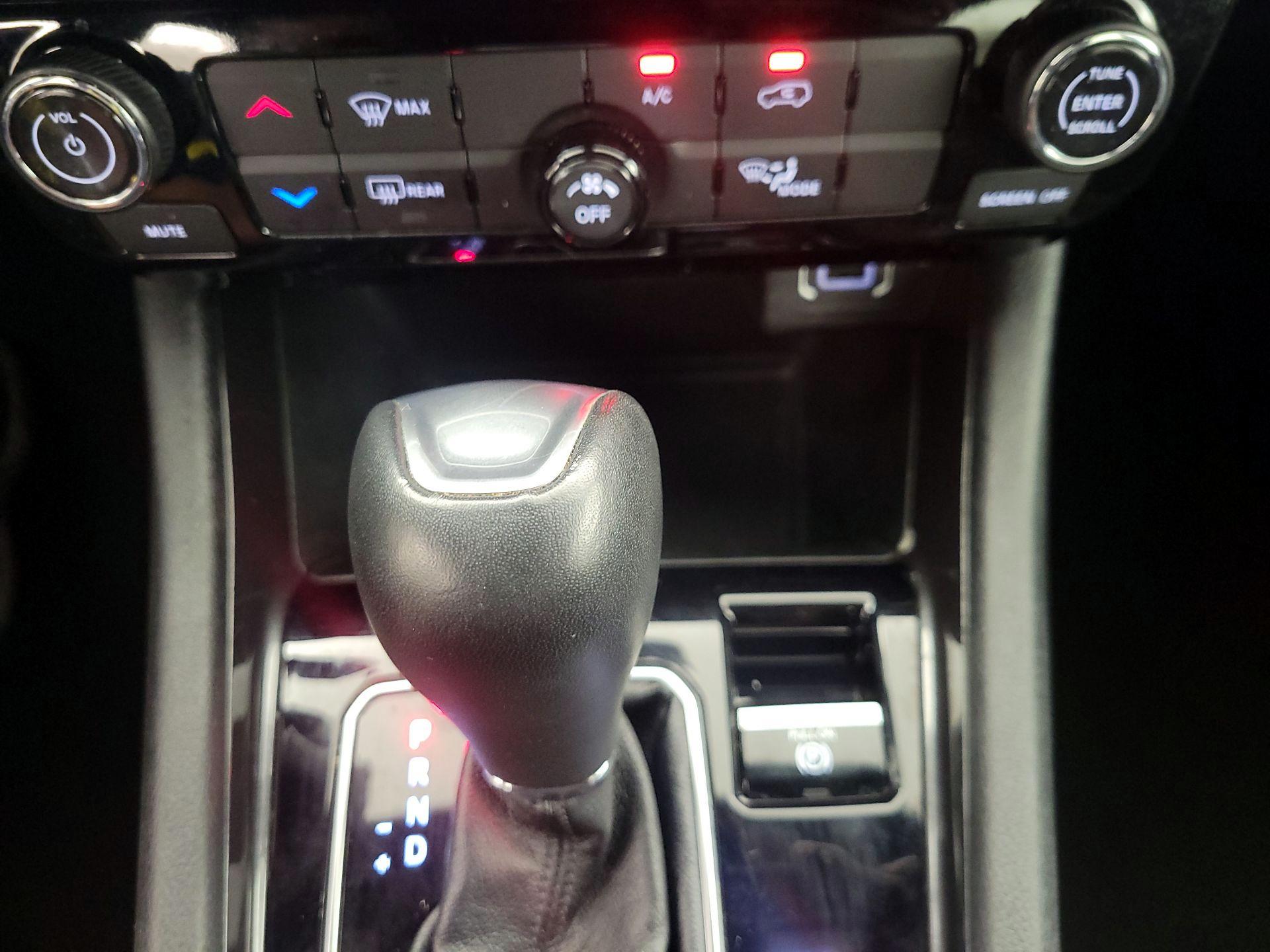 Thumbnail: 2024 Jeep Compass - 15