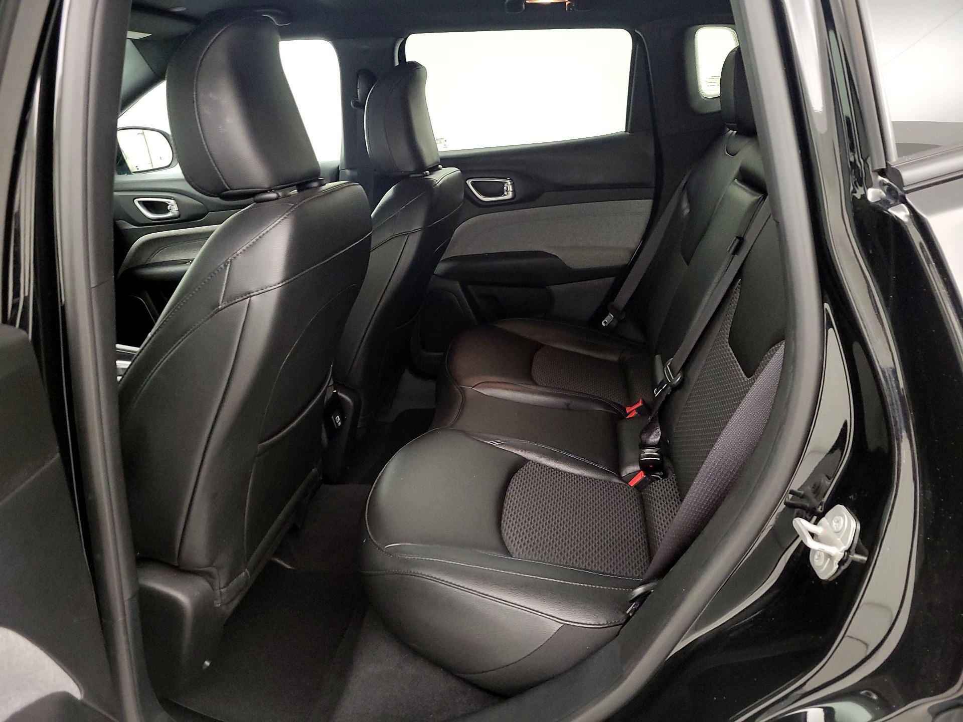 Thumbnail: 2024 Jeep Compass - 18