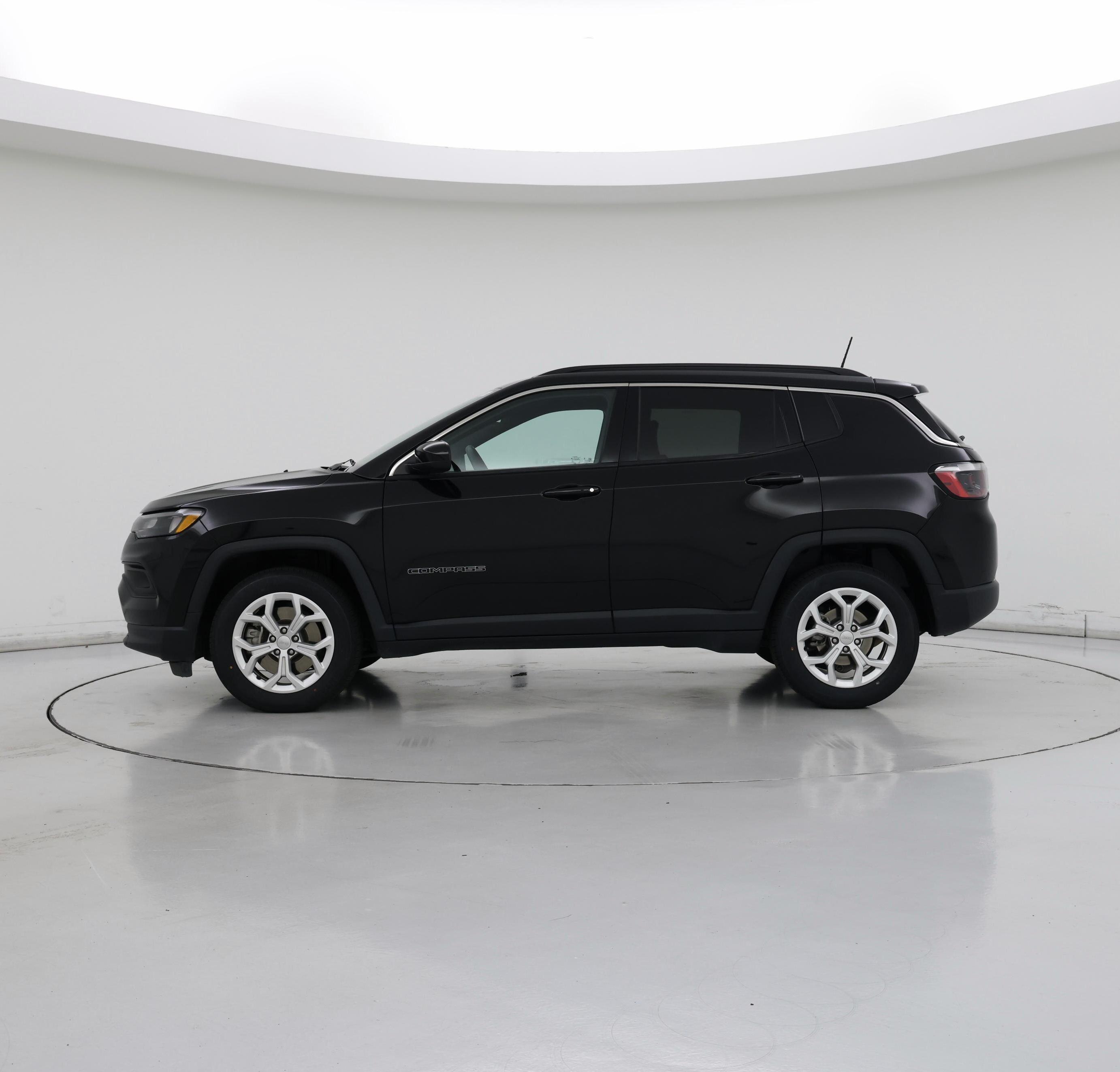 Thumbnail: 2024 Jeep Compass - 3