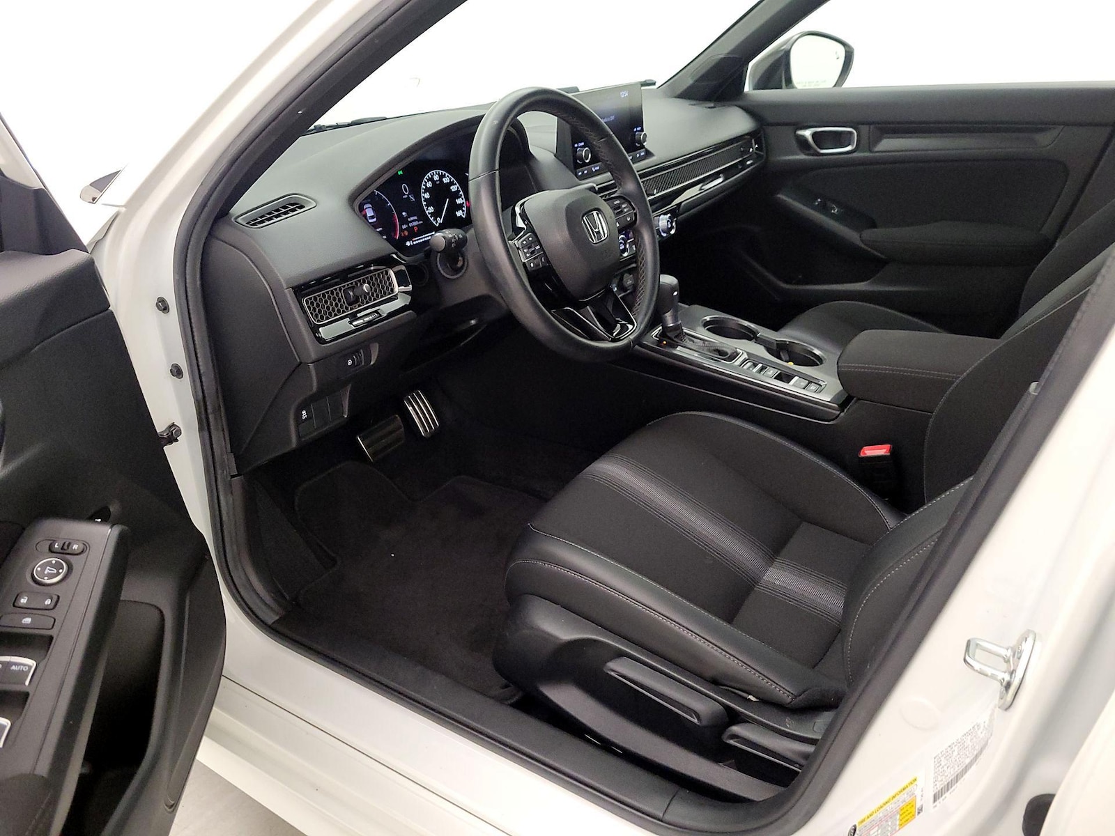 2025 Honda Civic Sport - Photo 12