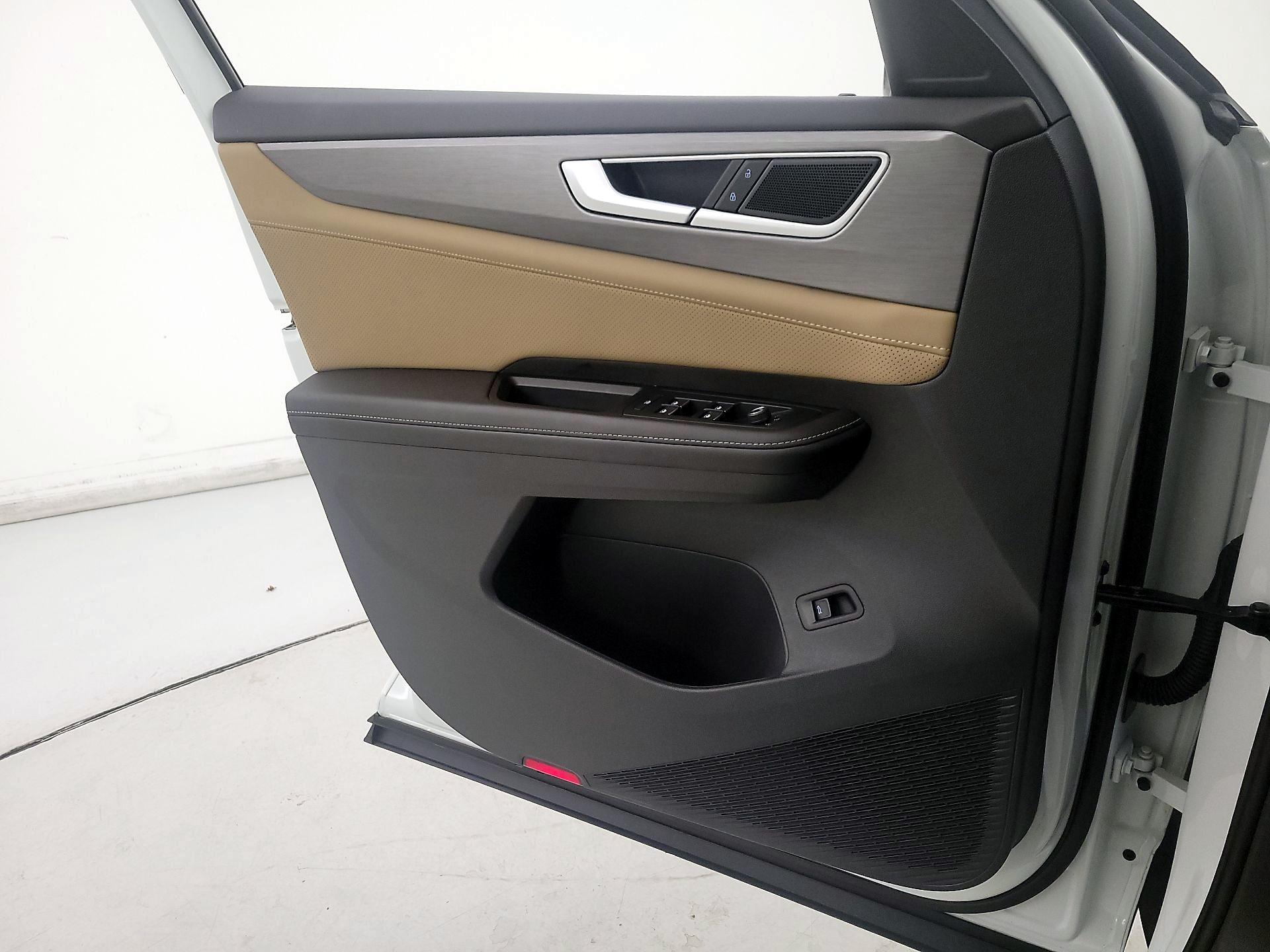 Thumbnail: 2025 Volkswagen Atlas - 12