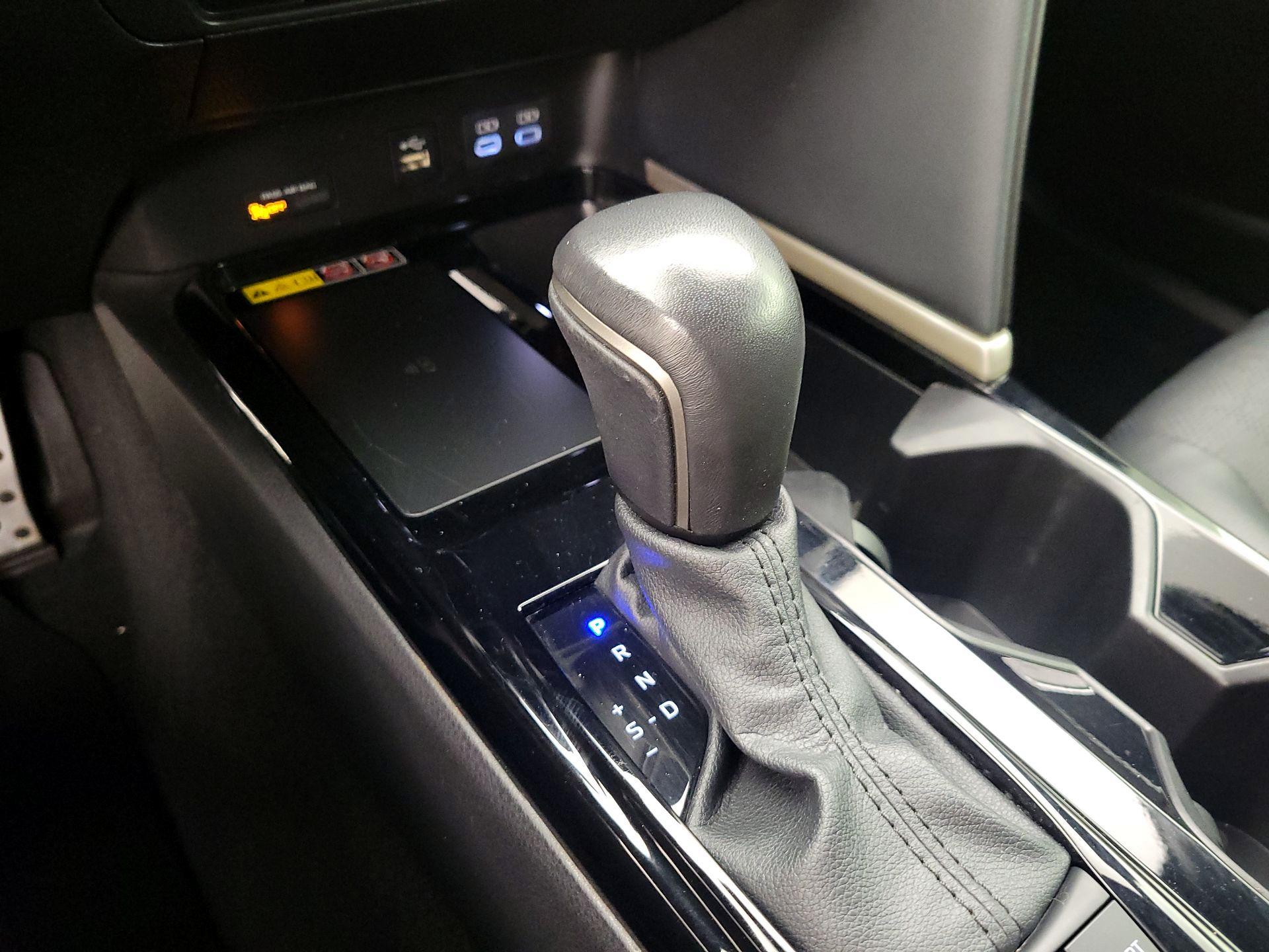 Thumbnail: 2025 Toyota Camry - 18
