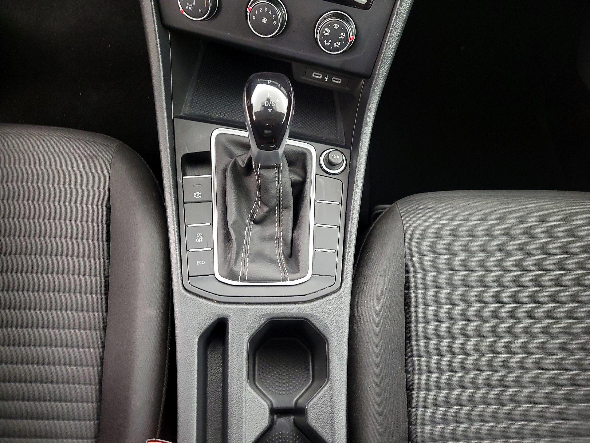 Thumbnail: 2024 Volkswagen Jetta - 18