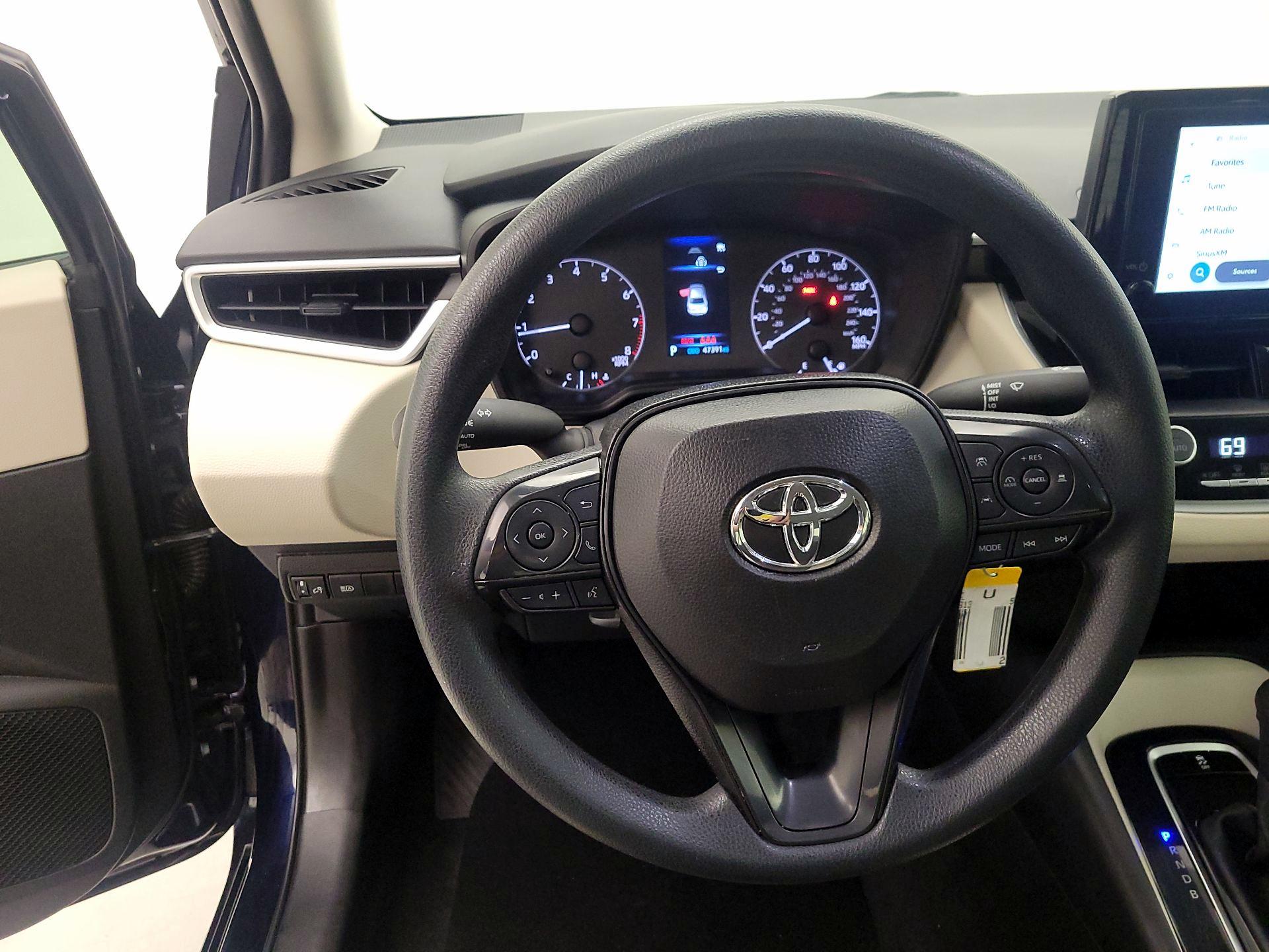 Thumbnail: 2025 Toyota Corolla - 10