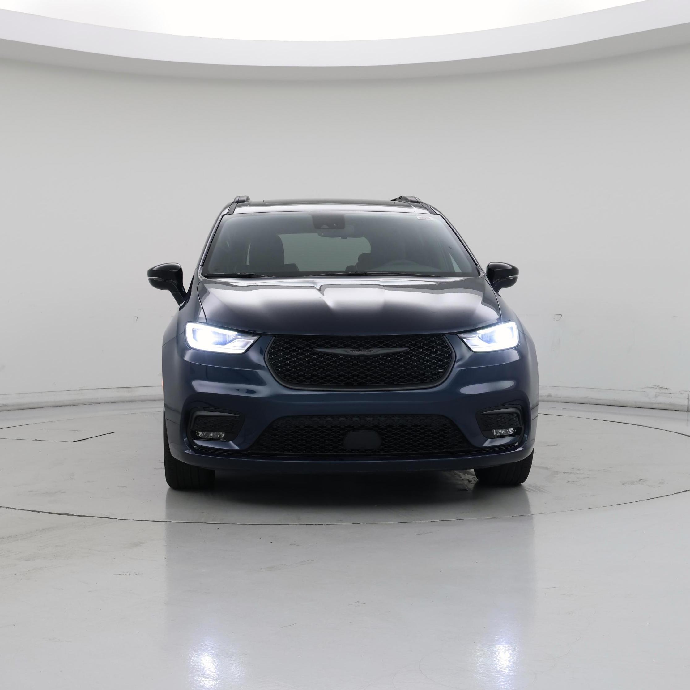 Thumbnail: 2025 Chrysler Pacifica - 5