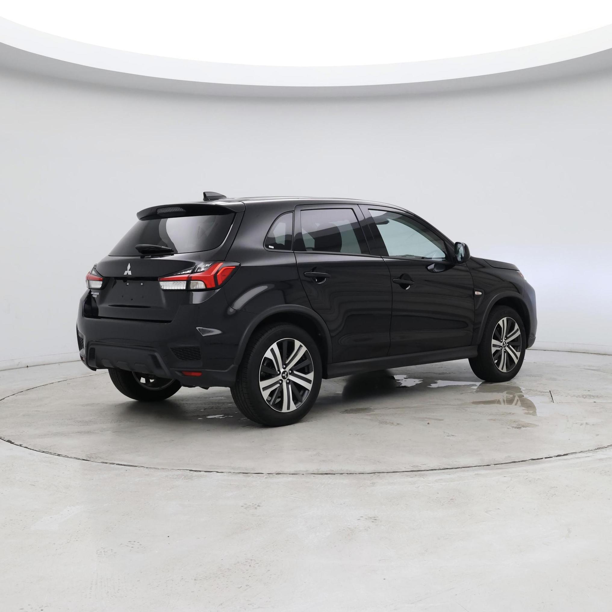 Thumbnail: 2025 Mitsubishi Outlander Sport - 6