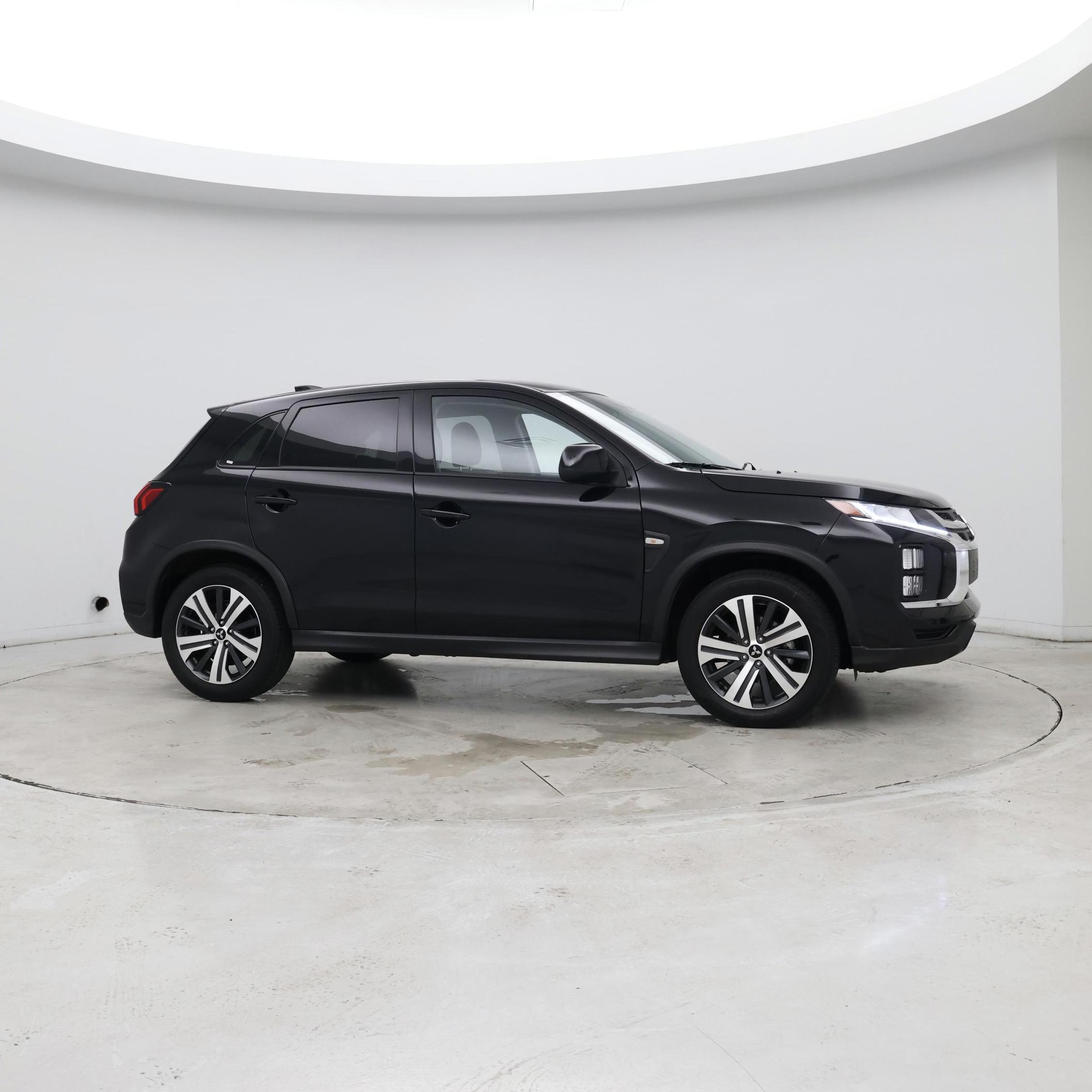 Thumbnail: 2025 Mitsubishi Outlander Sport - 7
