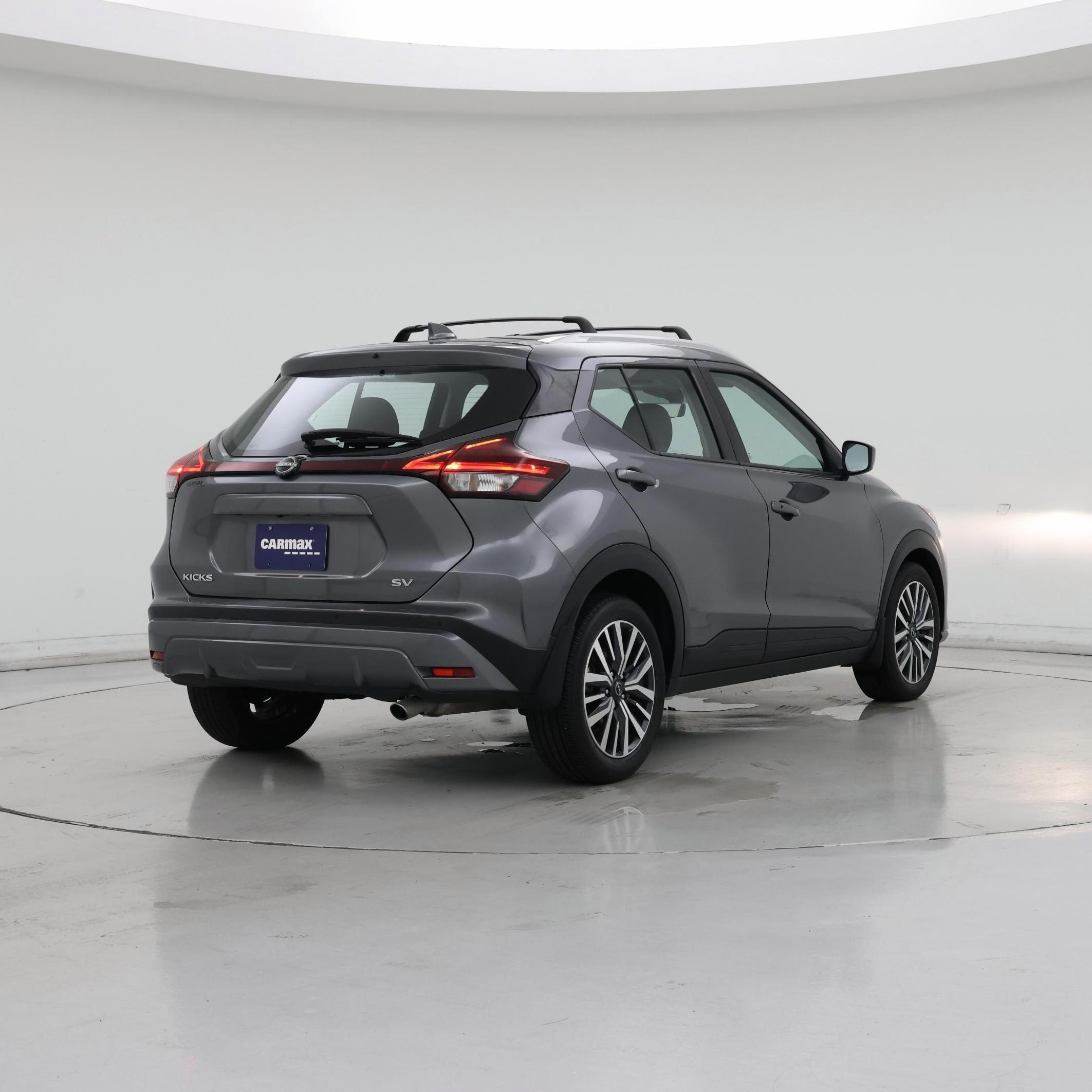 Thumbnail: 2023 Nissan Kicks - 8