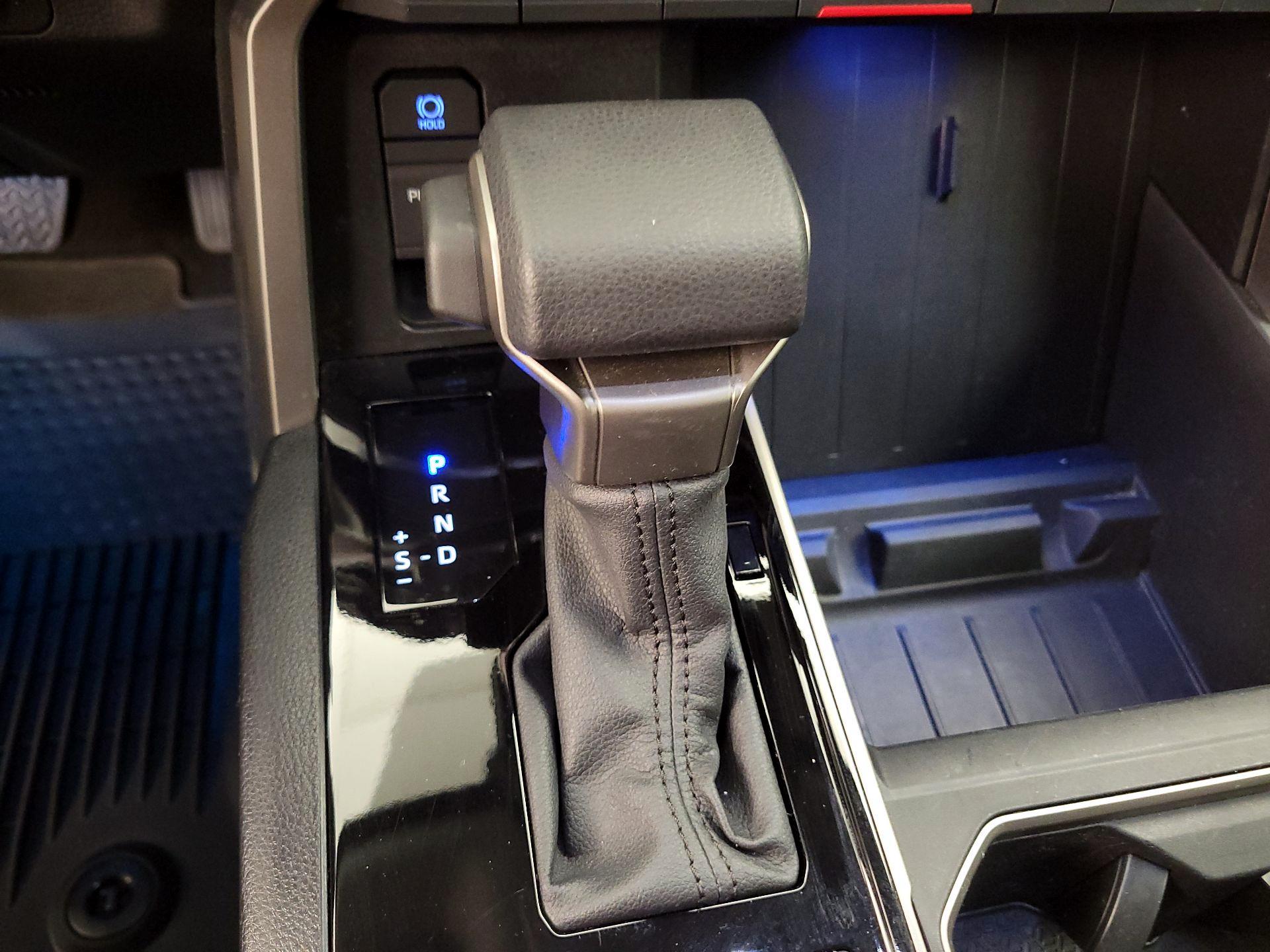 Thumbnail: 2023 Toyota Tundra - 15