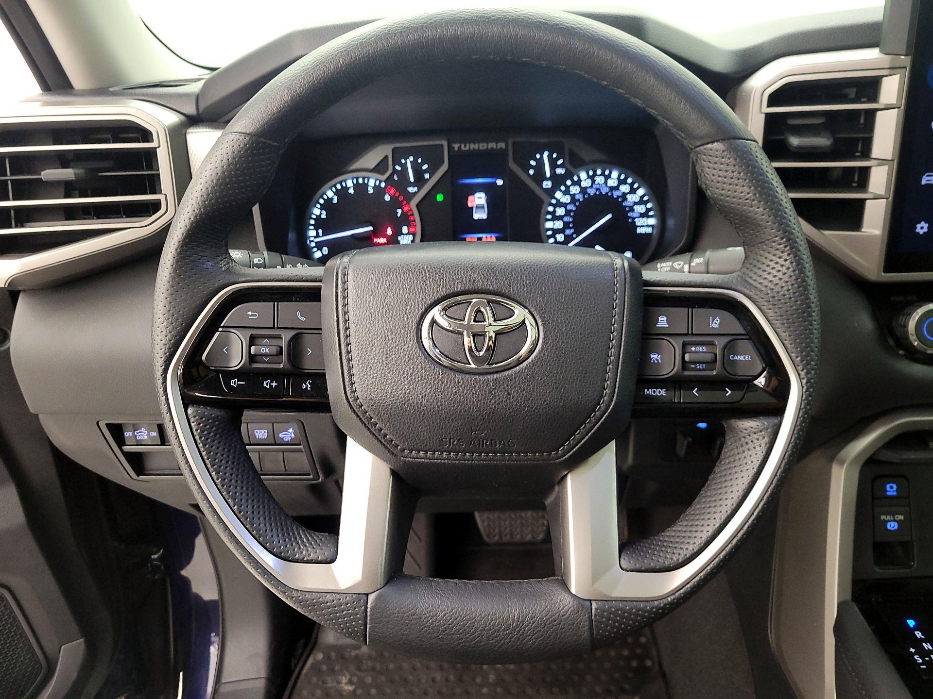 Thumbnail: 2023 Toyota Tundra - 10