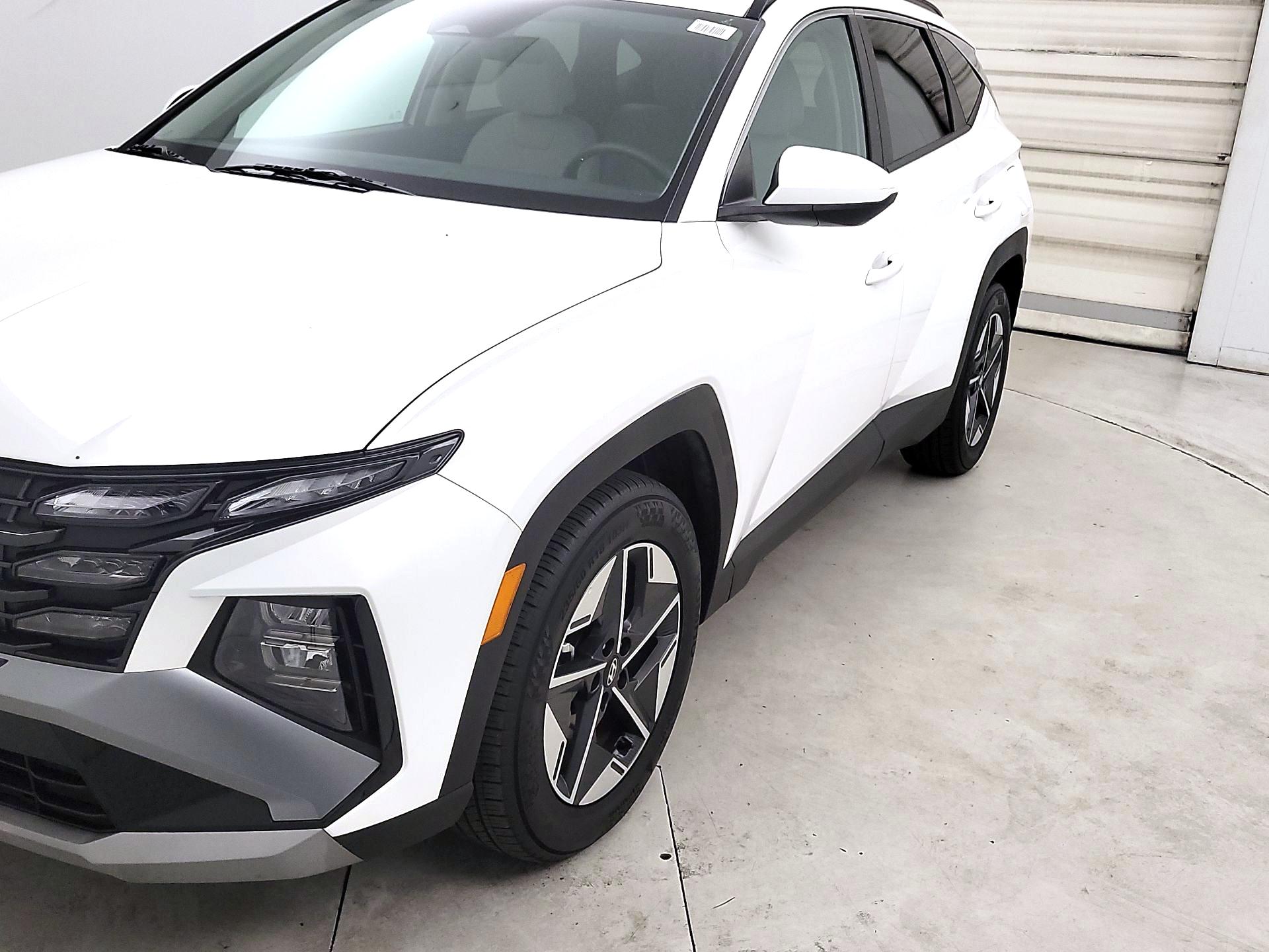 Thumbnail: 2025 Hyundai Tucson - 3