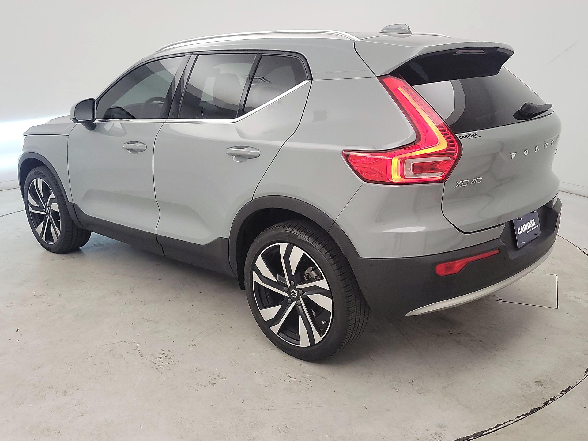 Thumbnail: 2024 Volvo XC40 - 7