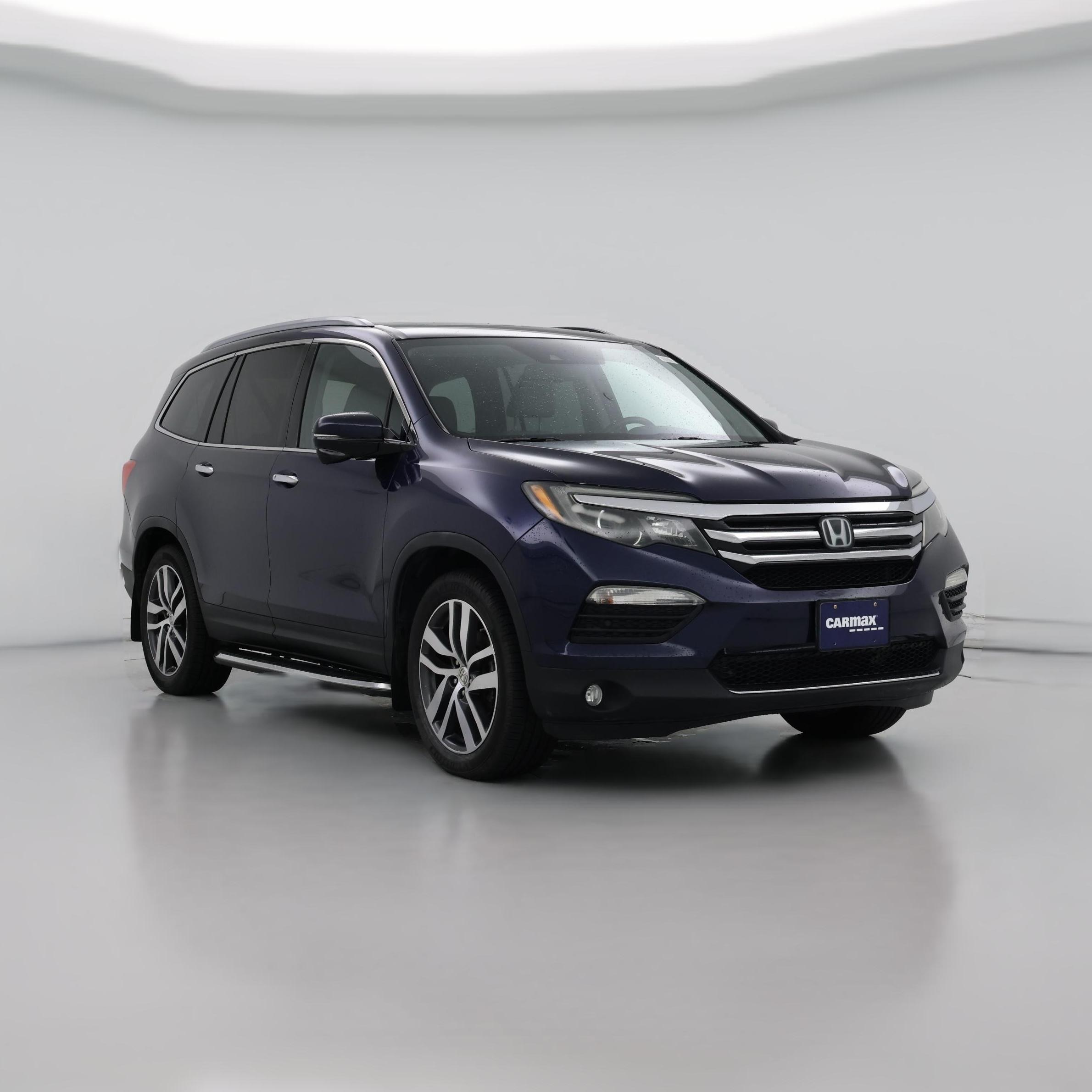 Thumbnail: 2017 Honda Pilot - 1
