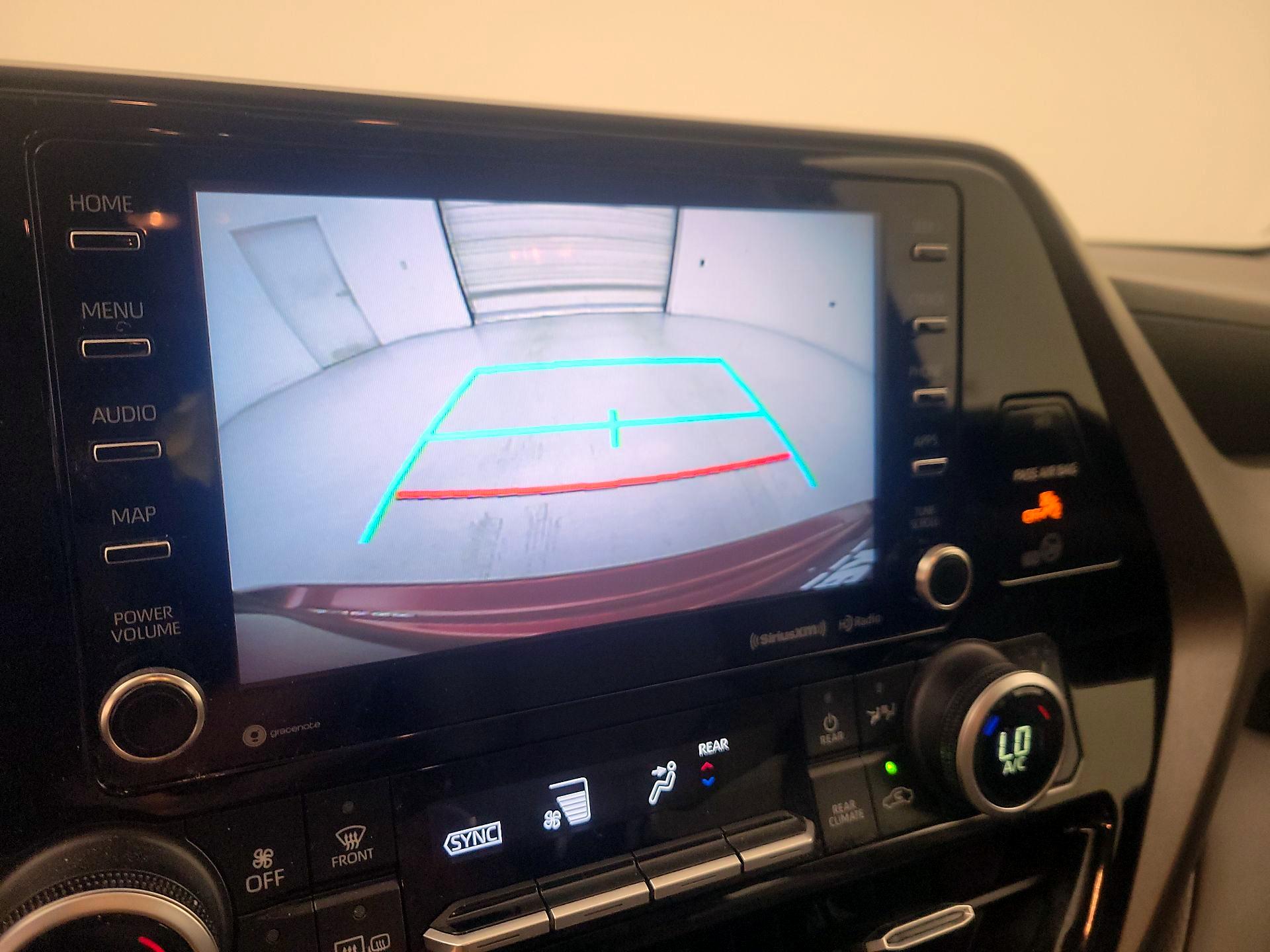 Thumbnail: 2020 Toyota Highlander - 14