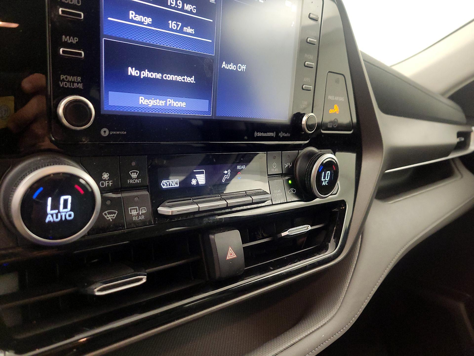Thumbnail: 2020 Toyota Highlander - 16