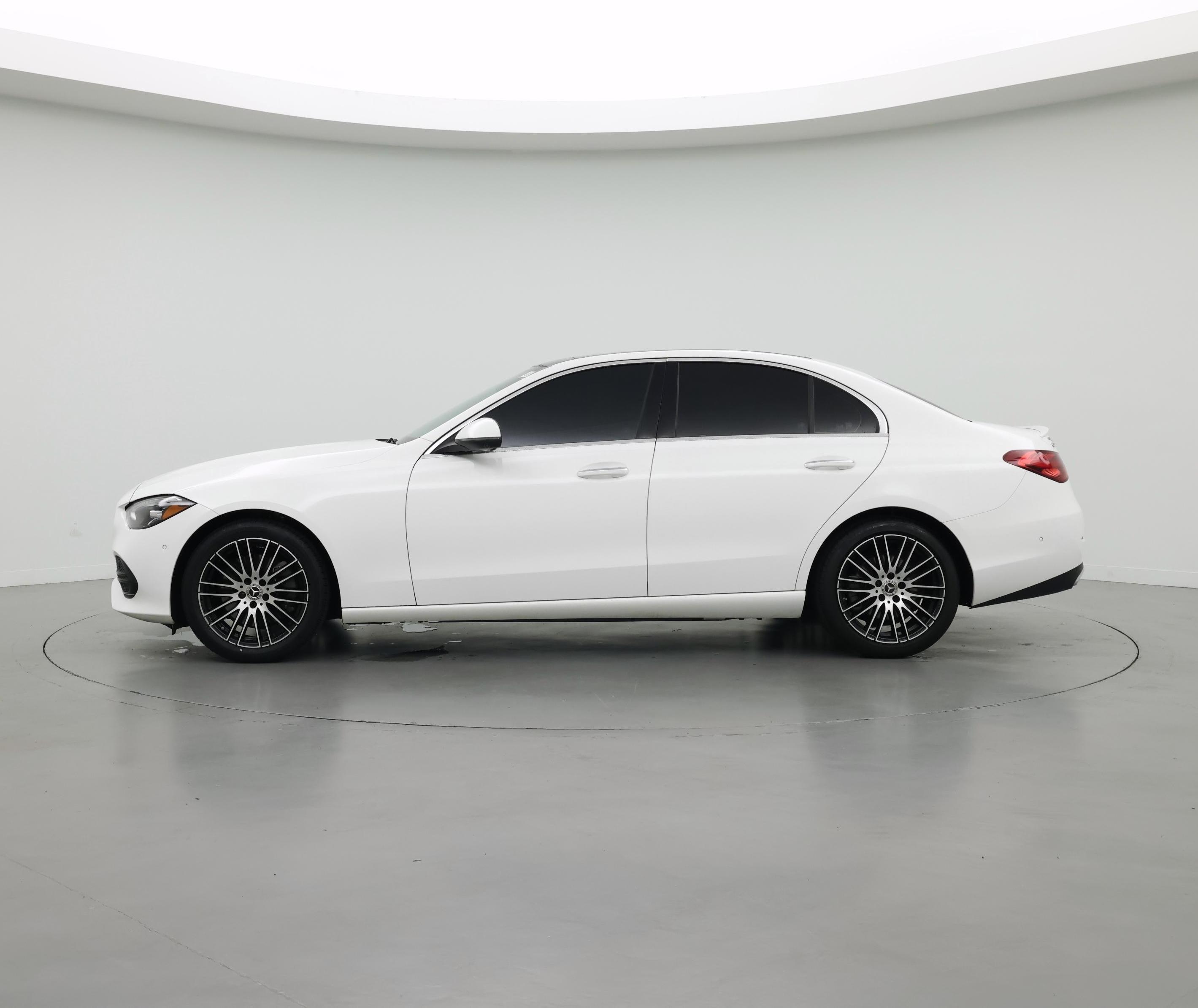 Thumbnail: 2024 Mercedes-Benz C-Class - 3