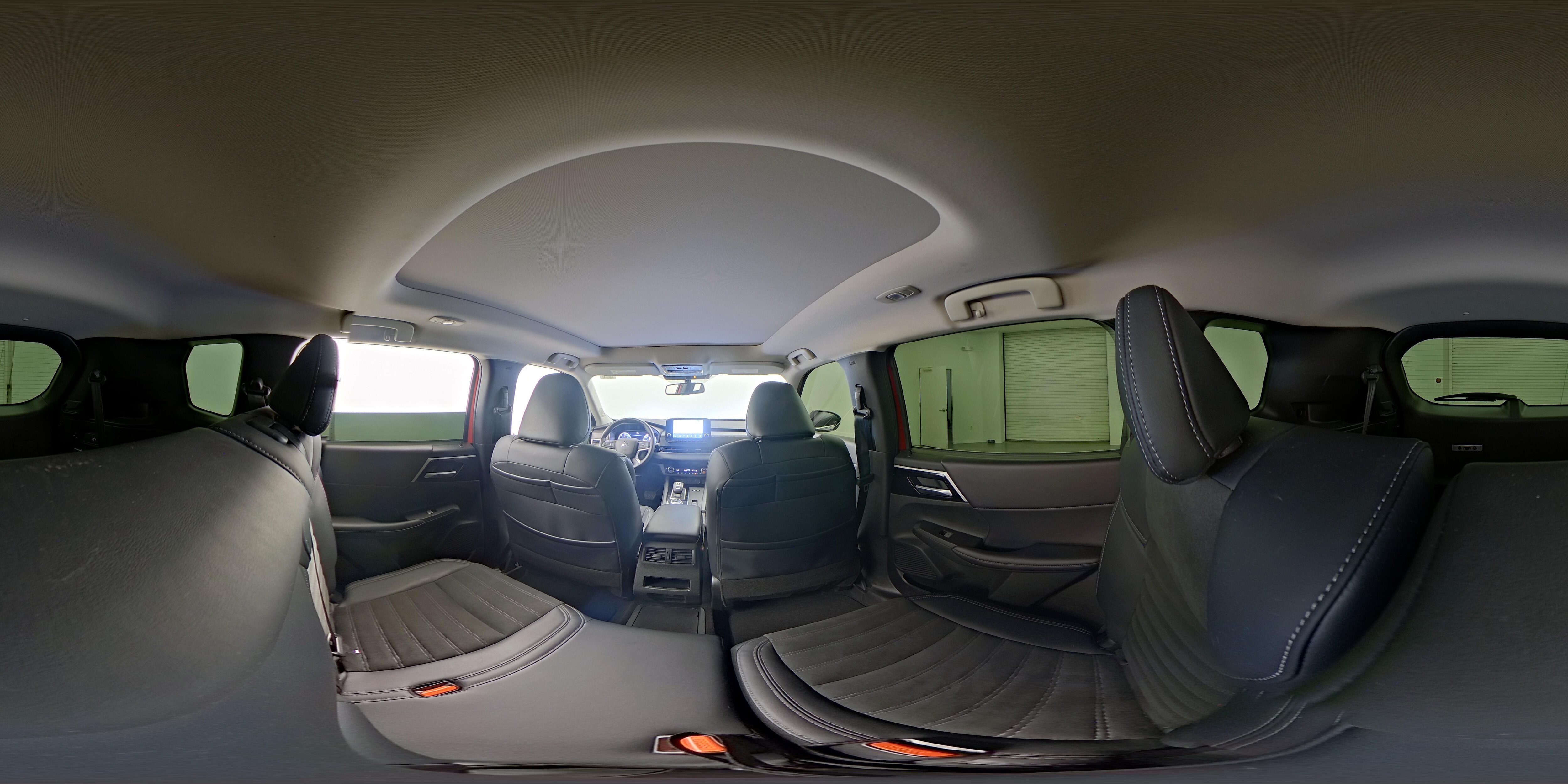 2024 Mitsubishi Outlander Plug-in Hybrid SE - Photo 27