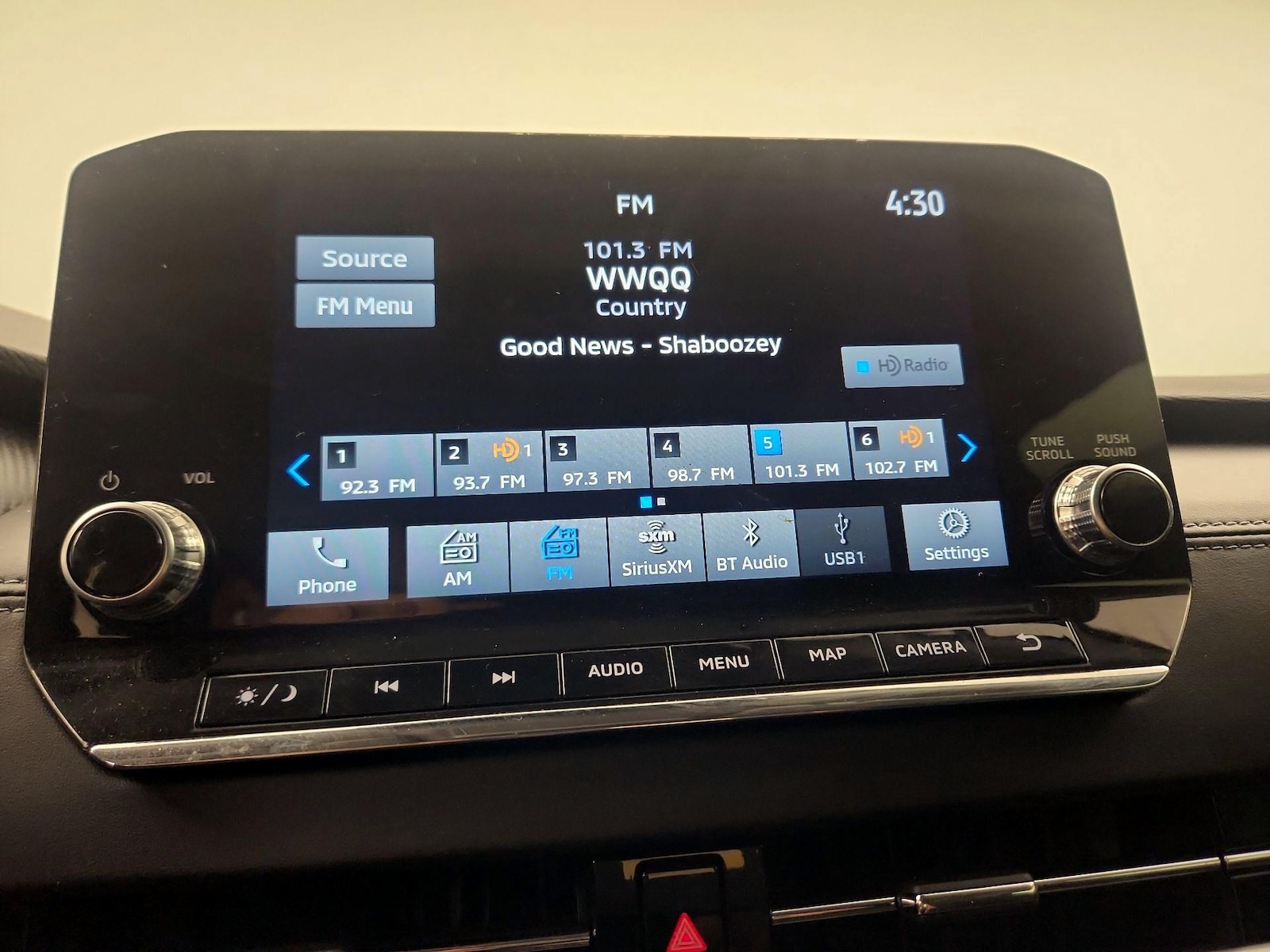 2024 Mitsubishi Outlander Plug-in Hybrid SE - Photo 17