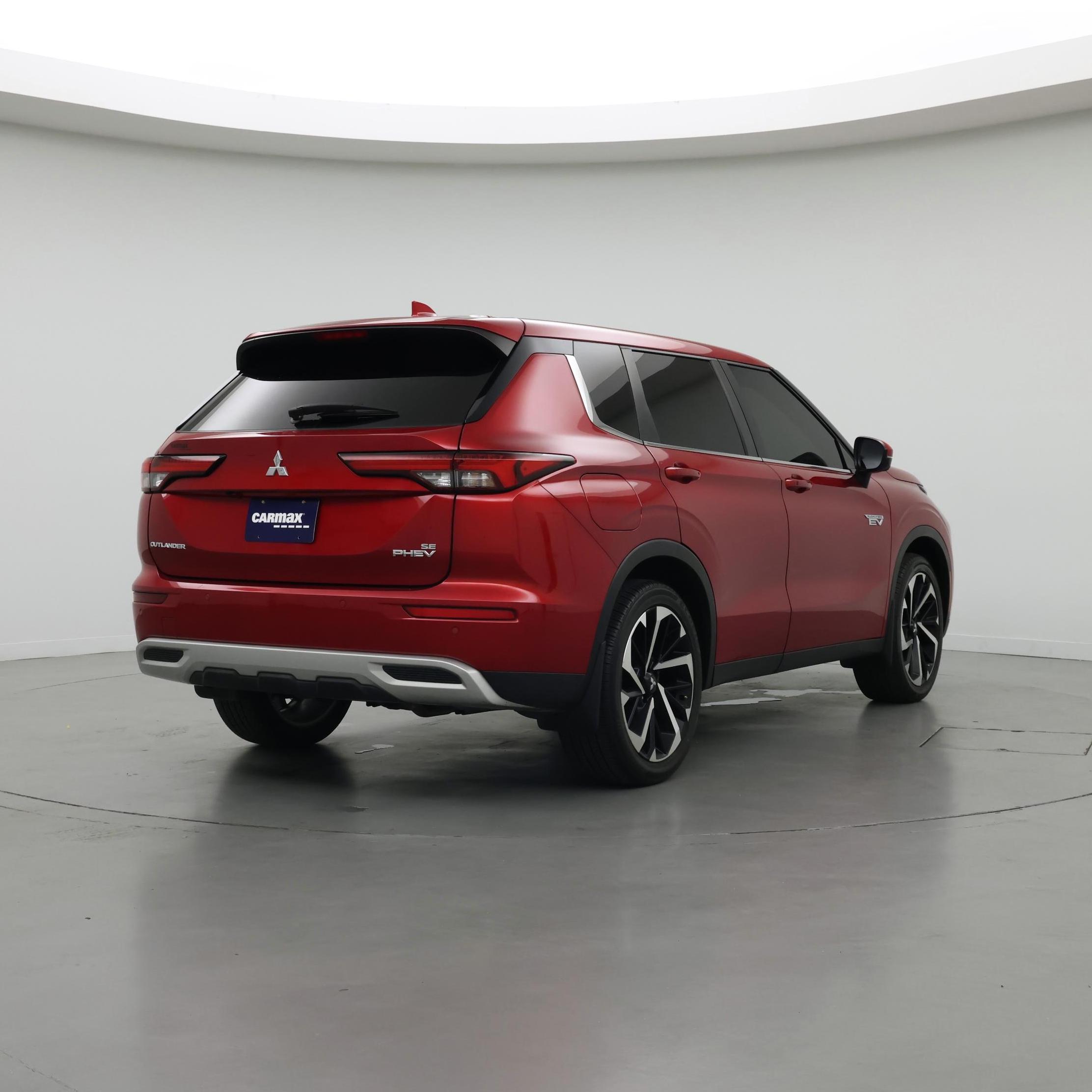 Thumbnail: 2024 Mitsubishi Outlander - 8
