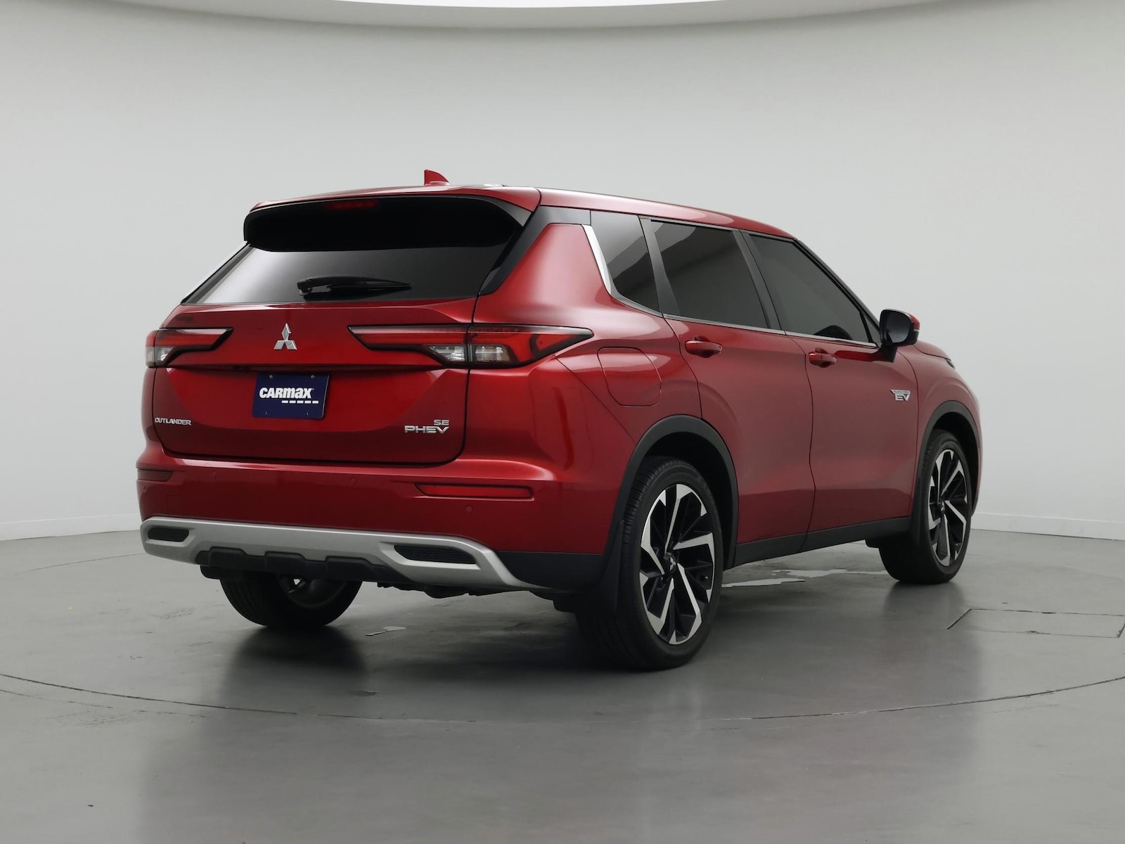 2024 Mitsubishi Outlander Plug-in Hybrid SE - Photo 9