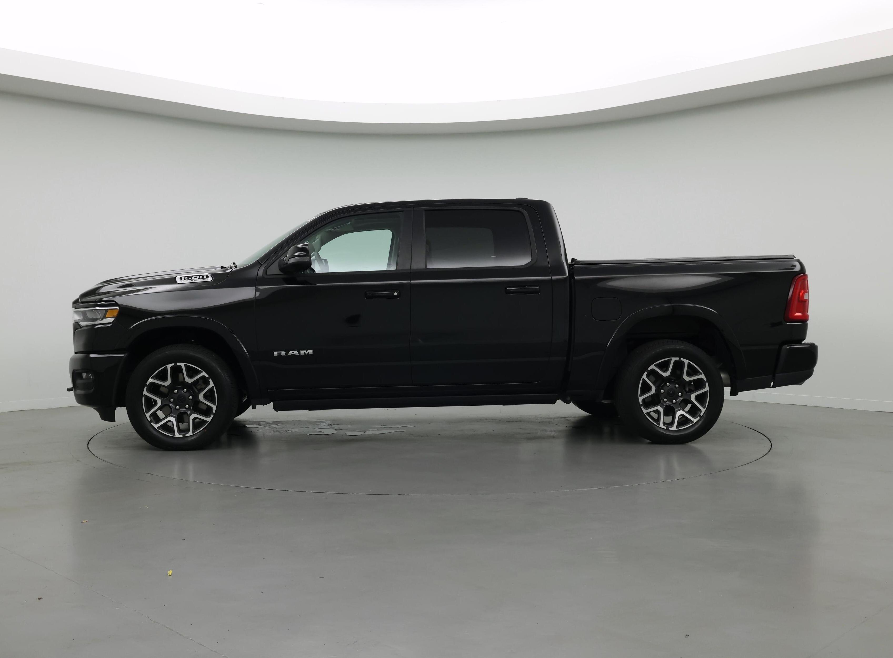 Thumbnail: 2026 RAM 1500 - 3