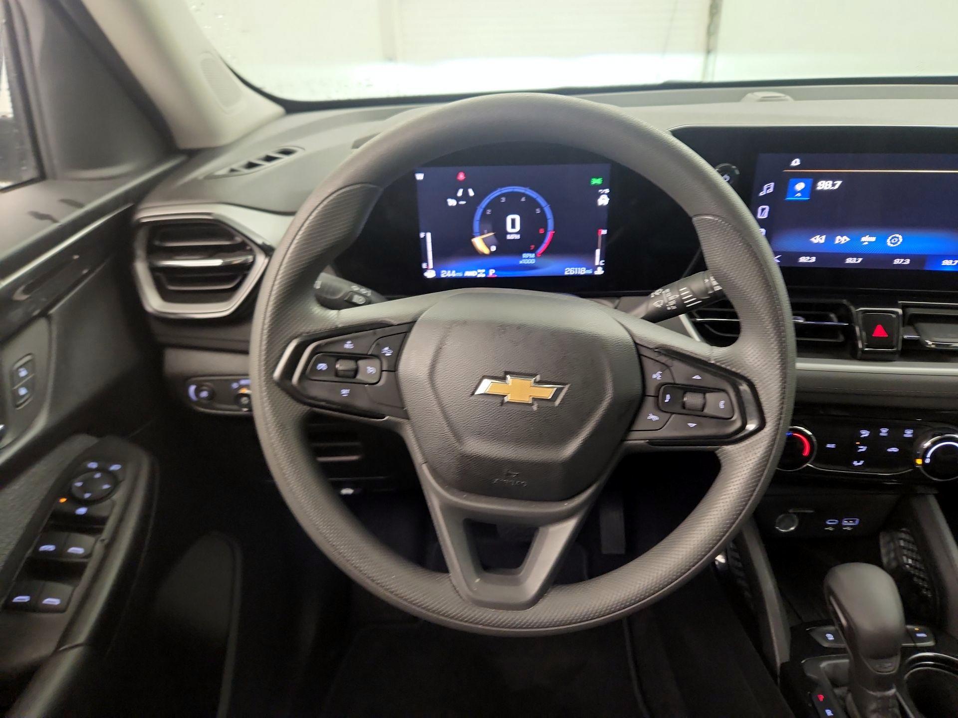 Thumbnail: 2025 Chevrolet TrailBlazer - 10