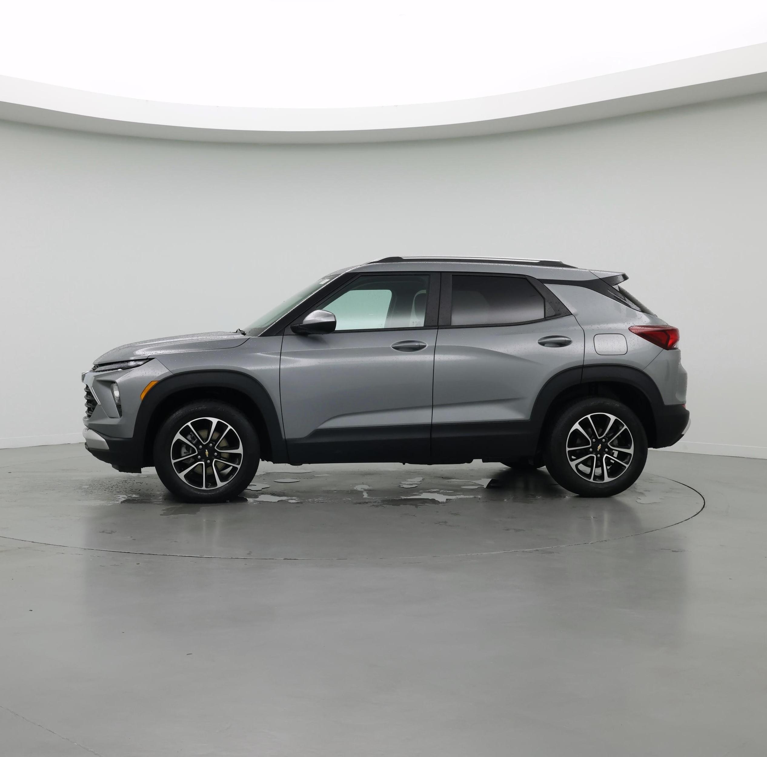 Thumbnail: 2025 Chevrolet TrailBlazer - 3