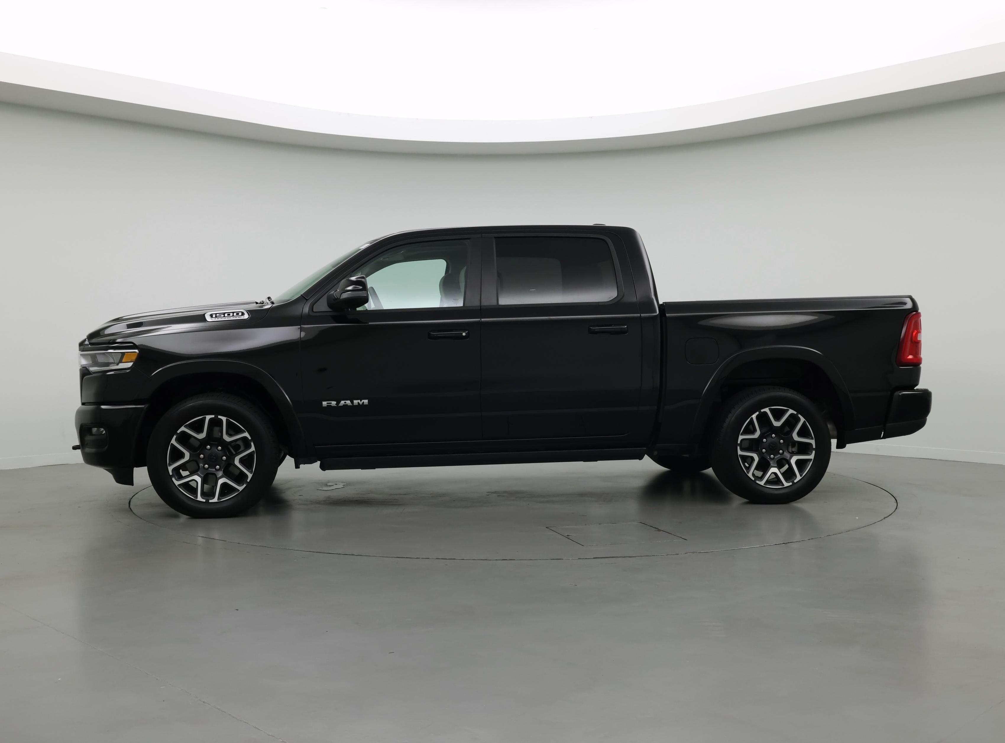 Thumbnail: 2026 RAM 1500 - 3