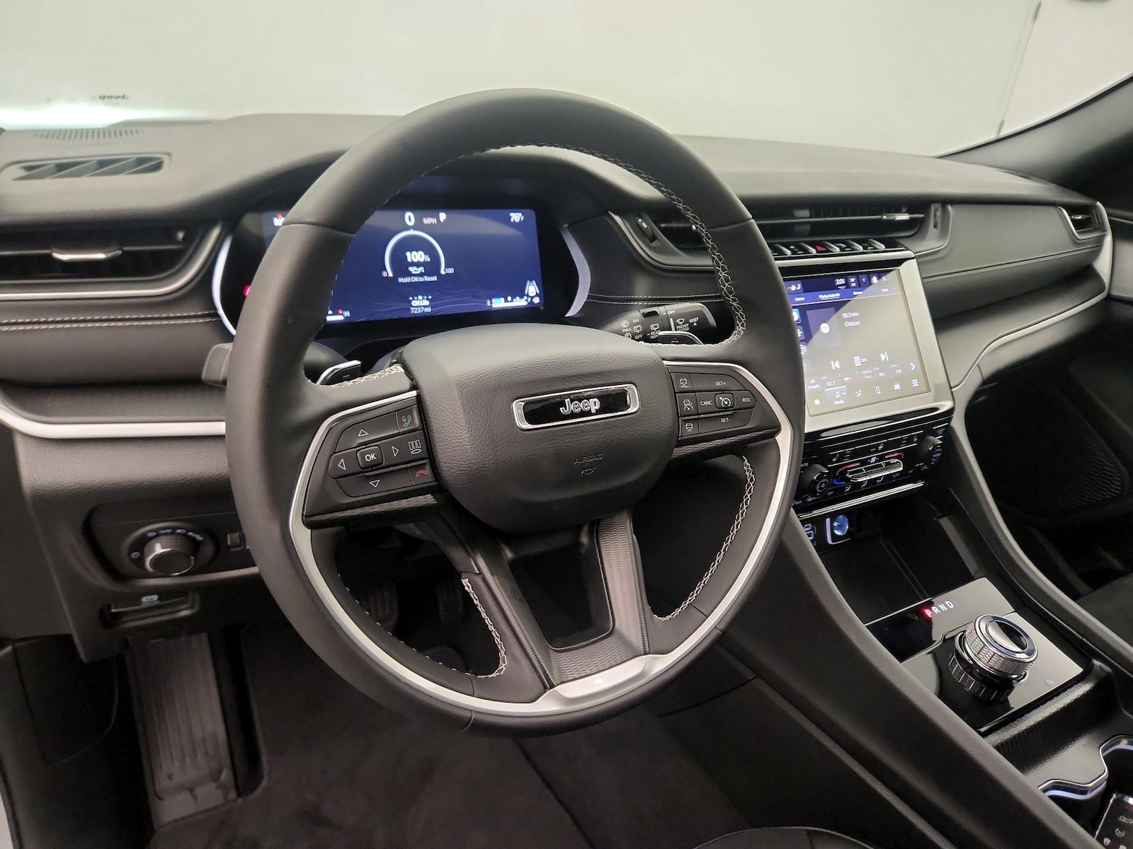 2024 Jeep Grand Cherokee Altitude - Photo 10