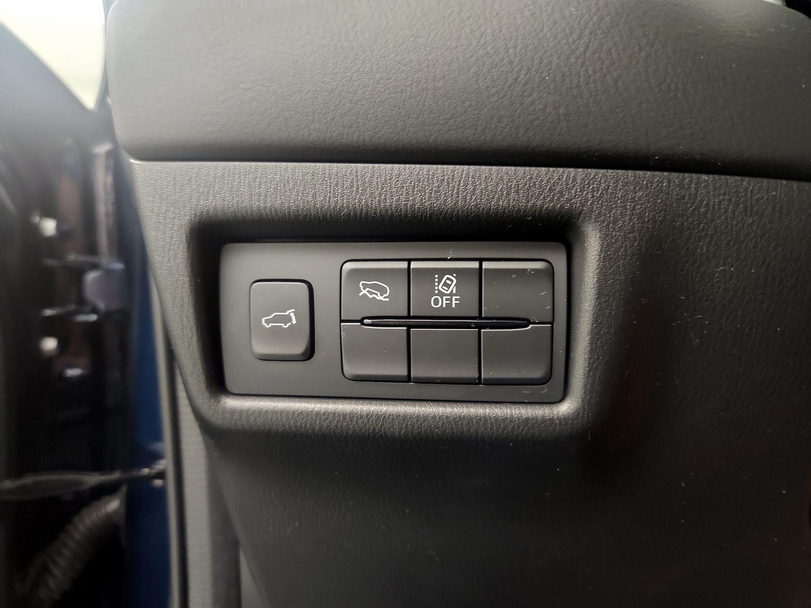 2025 Mazda CX-5 S Preferred package - Photo 14