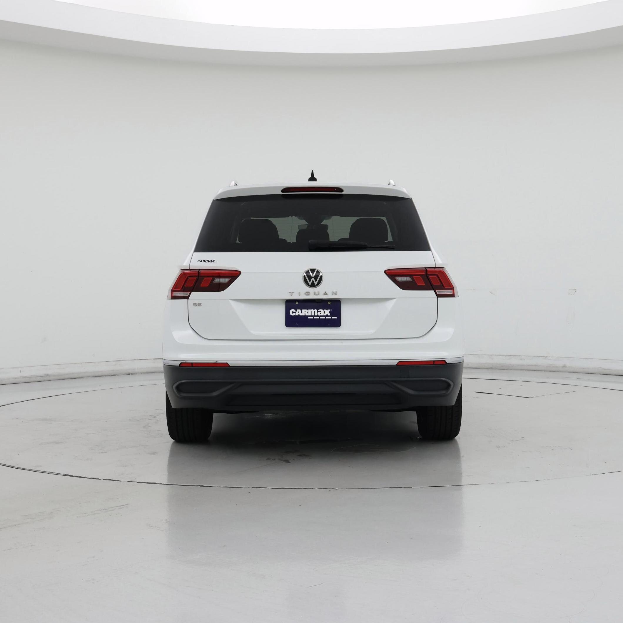 Thumbnail: 2023 Volkswagen Tiguan - 6